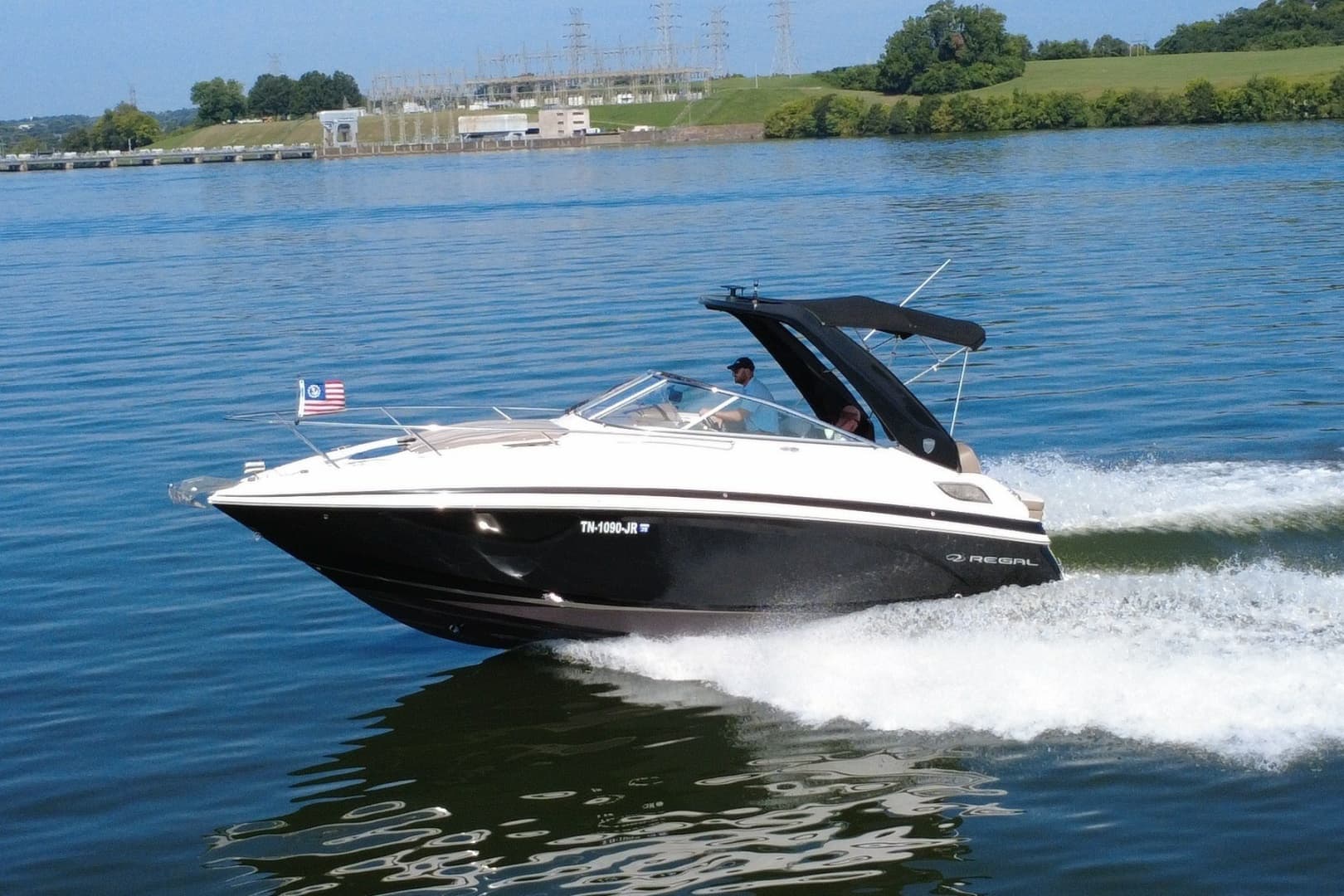 2018 Regal 28 Express
