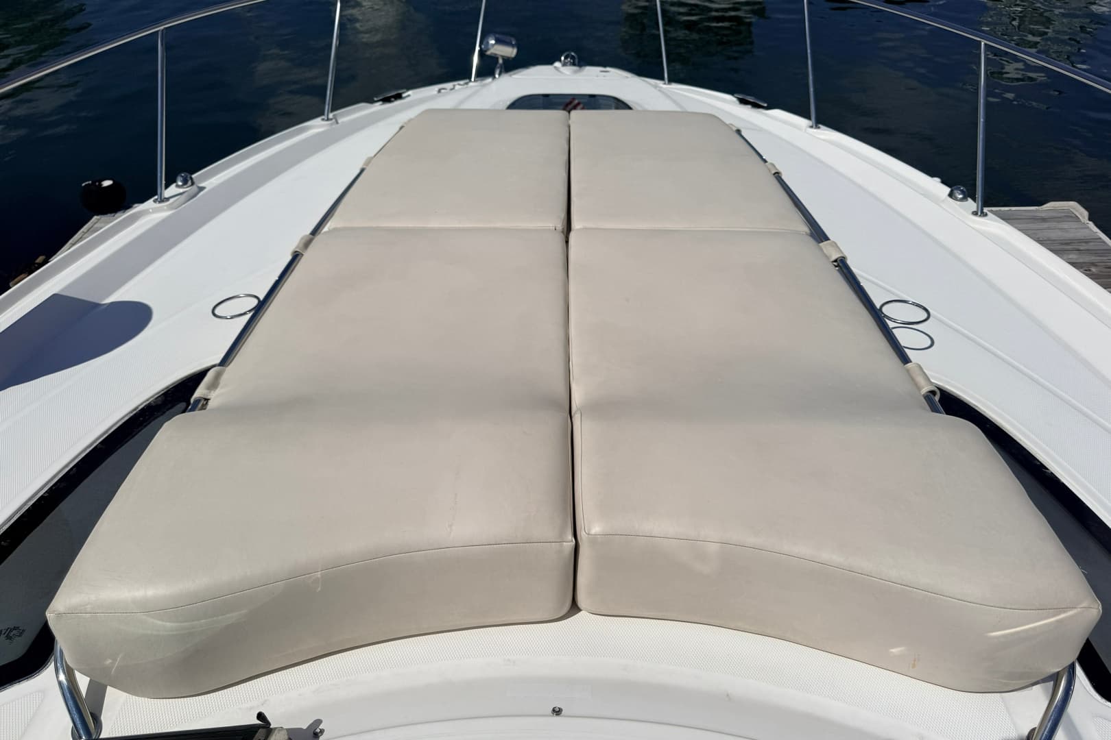 2013 Sea Ray Sundancer 370