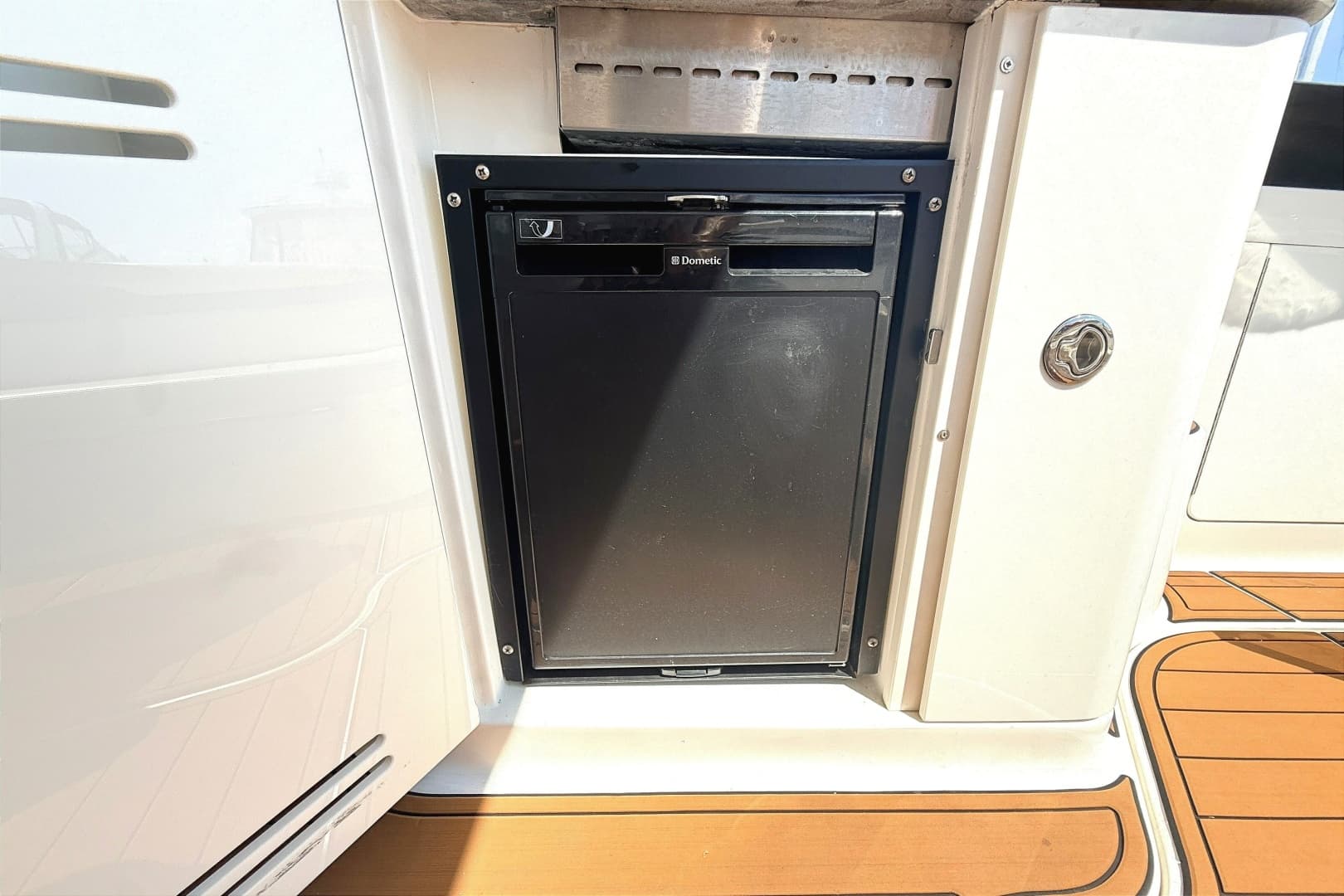 2013 Sea Ray Sundancer 370