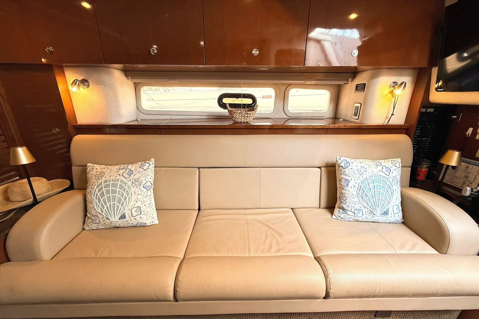 2013 Sea Ray Sundancer 370
