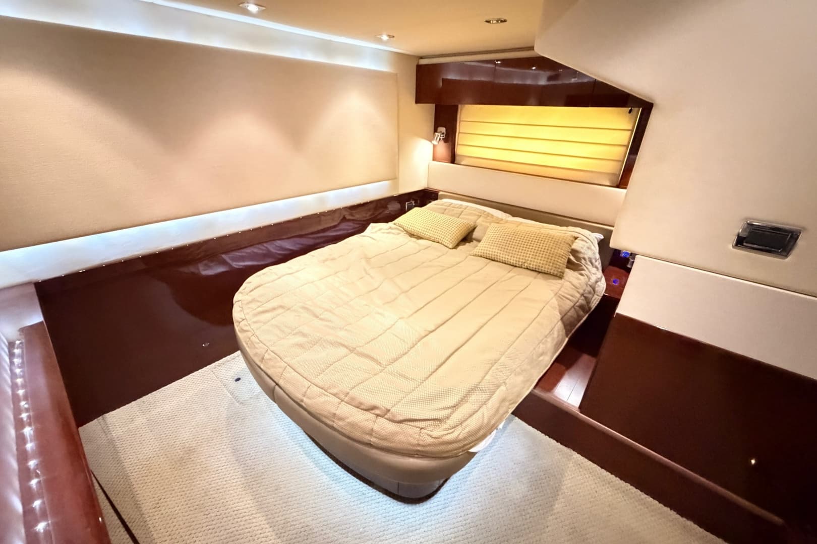 2010 Sea Ray Sundancer 540