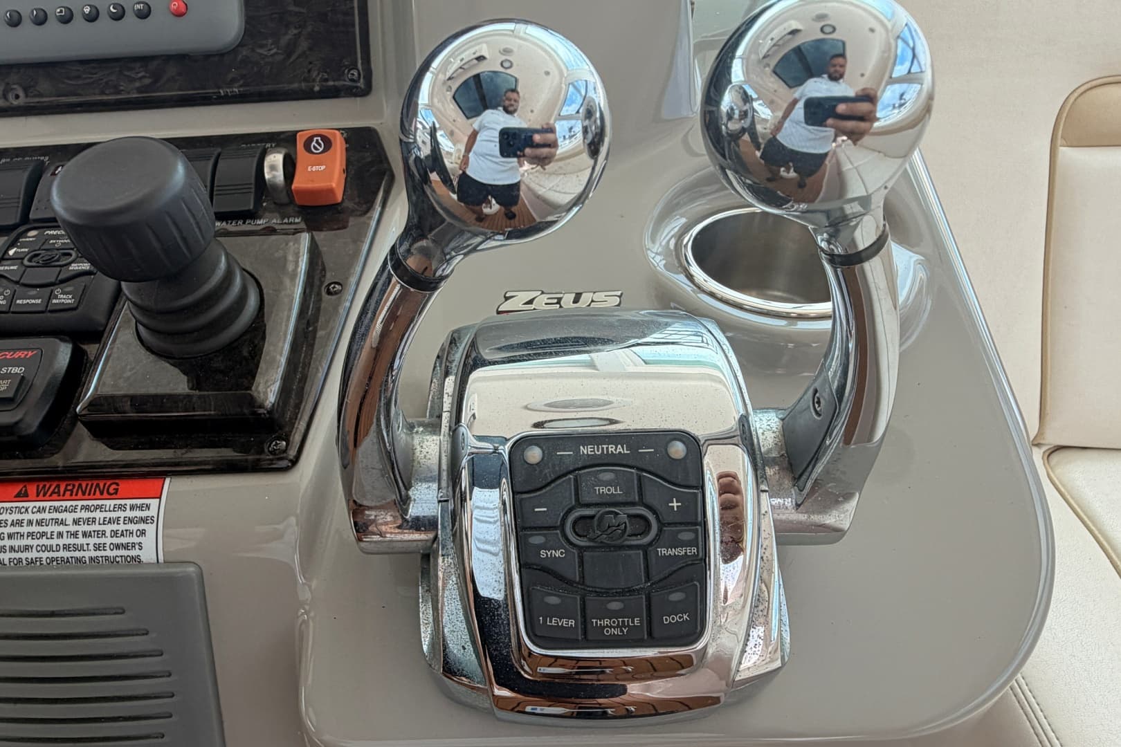 2010 Sea Ray Sundancer 540