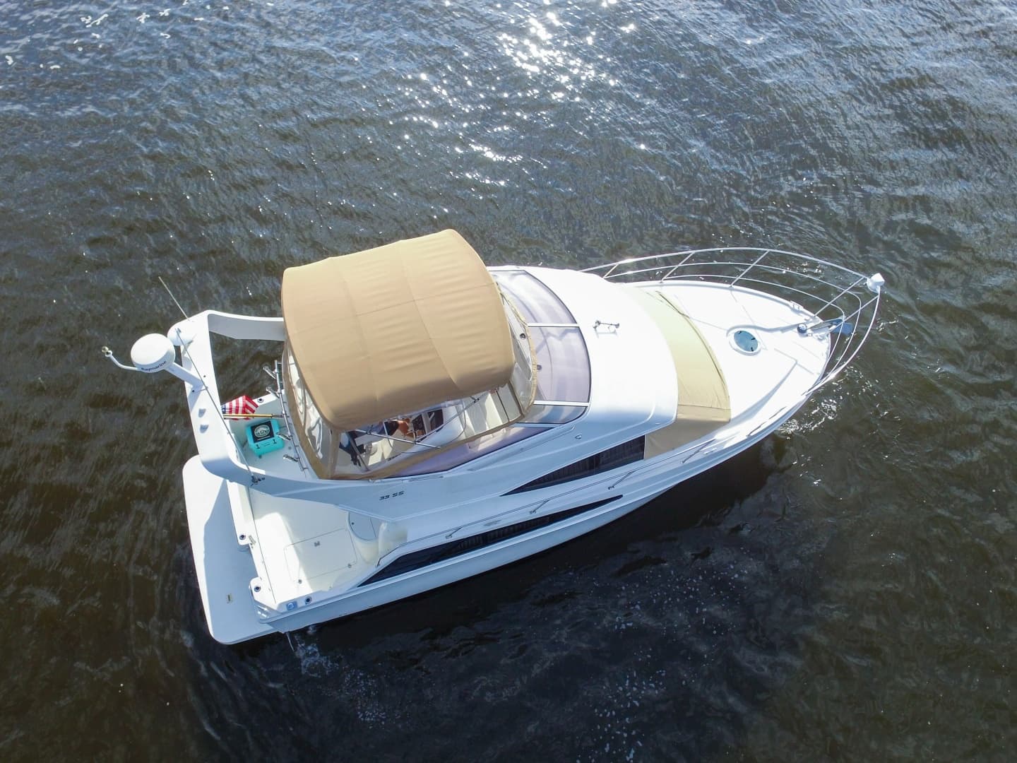 2006 Carver 33 Super Sport
