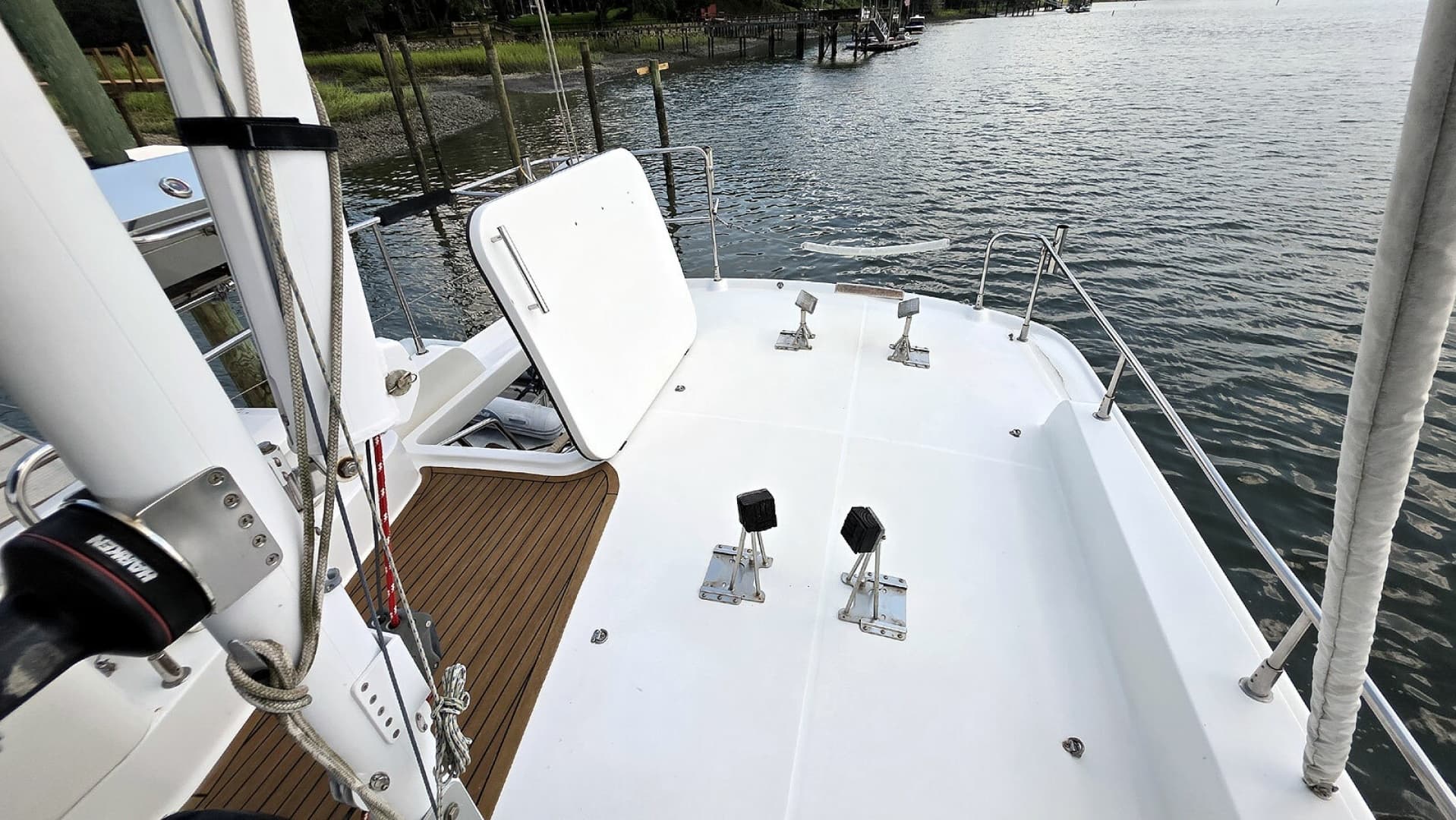 Flybridge Aft Deck Aft