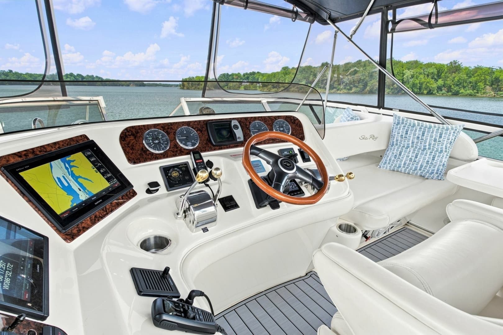 2003 Sea Ray 450 Express Bridge