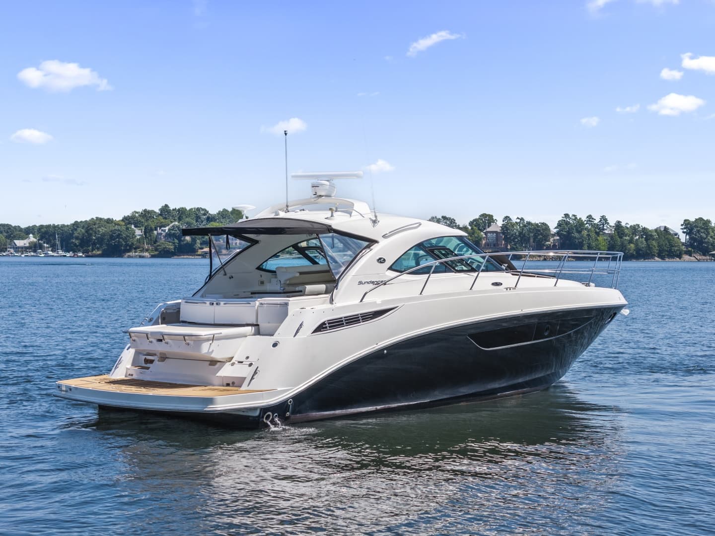 2013 Sea Ray 410 Sundancer