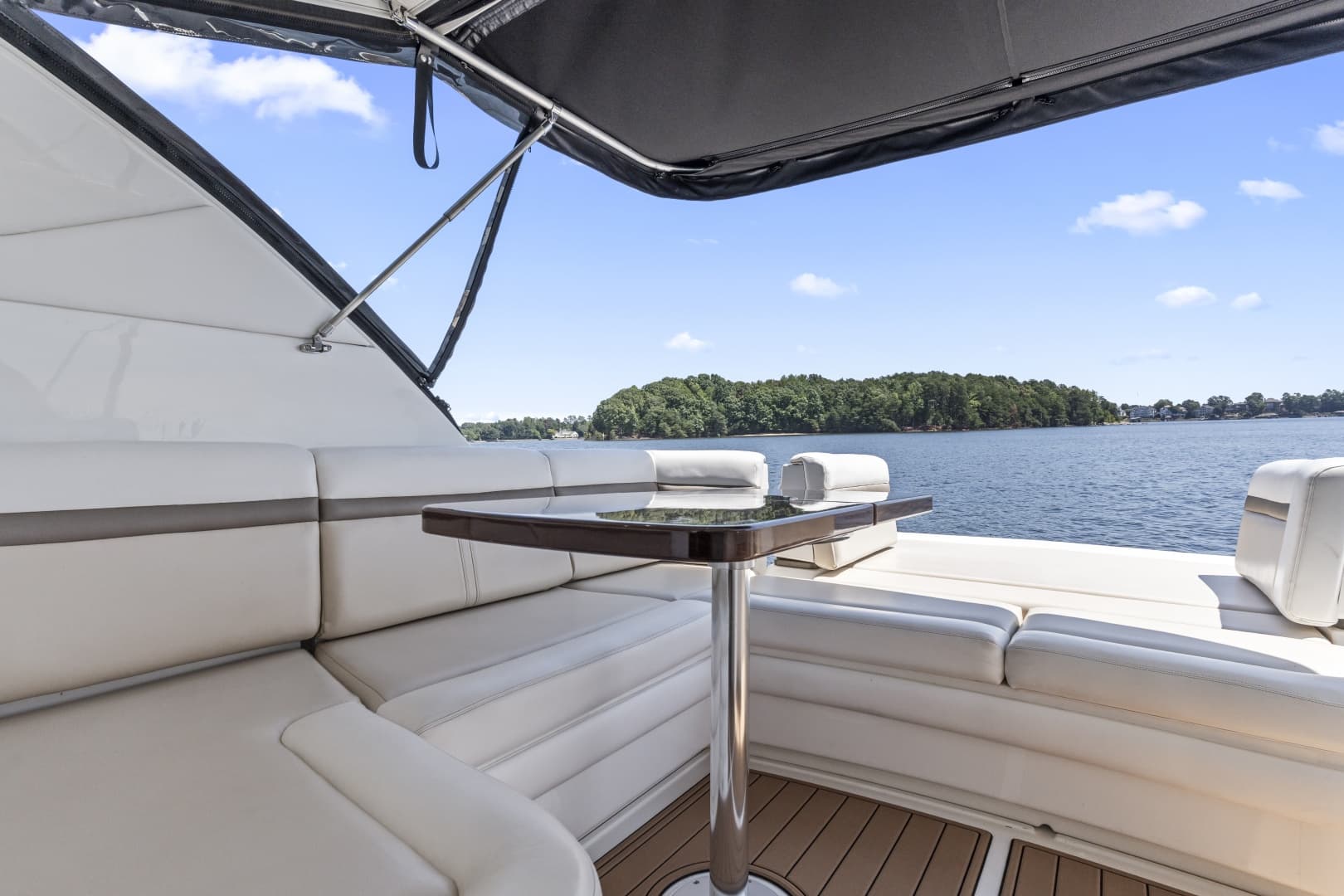 2013 Sea Ray 410 Sundancer