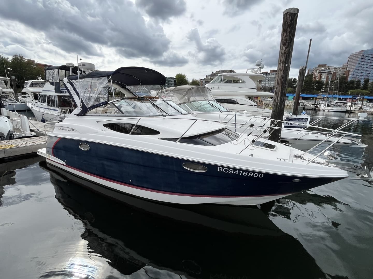 2007 Regal 2860 Window Express