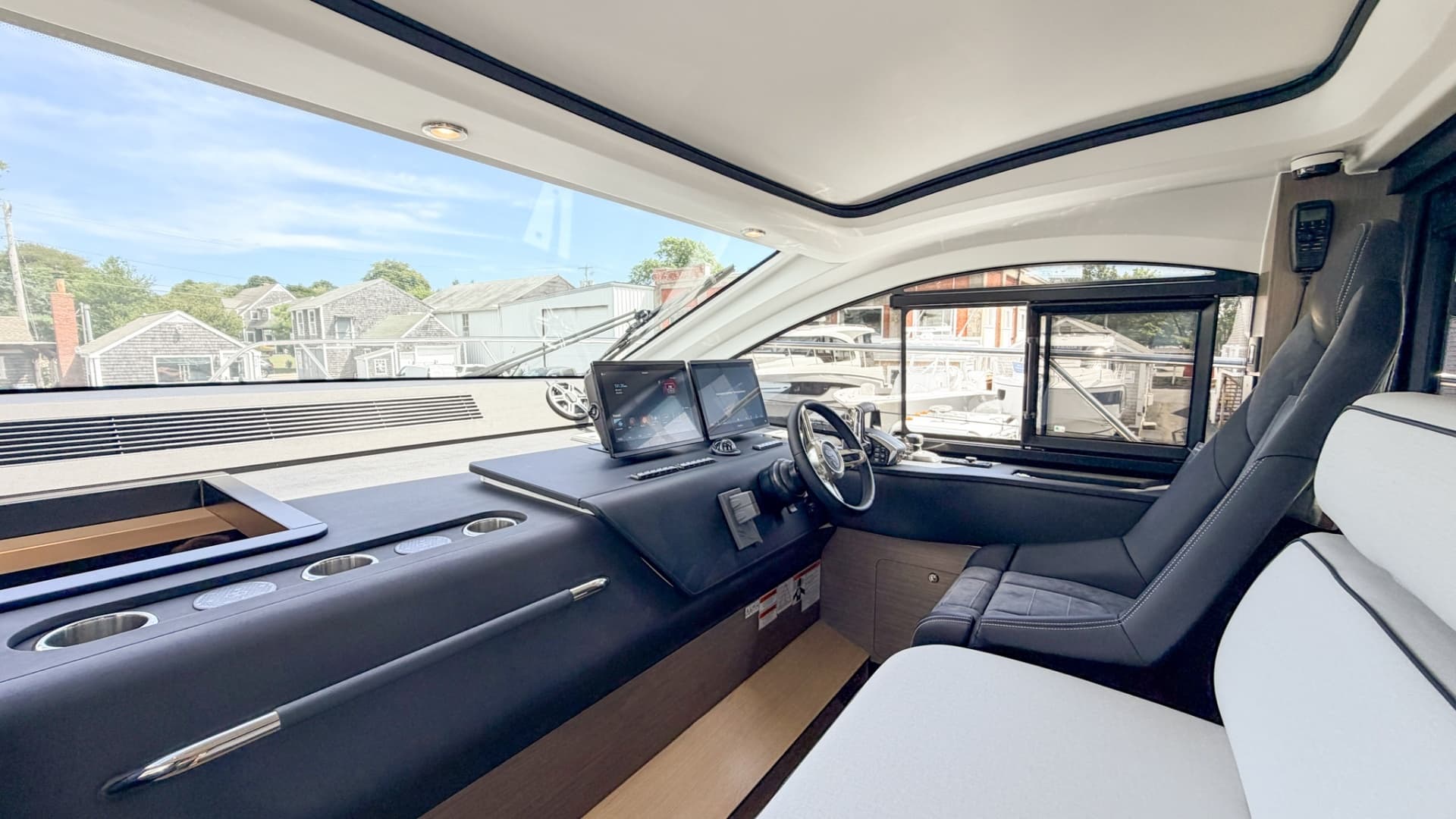 2027 Beneteau Gran Turismo 40