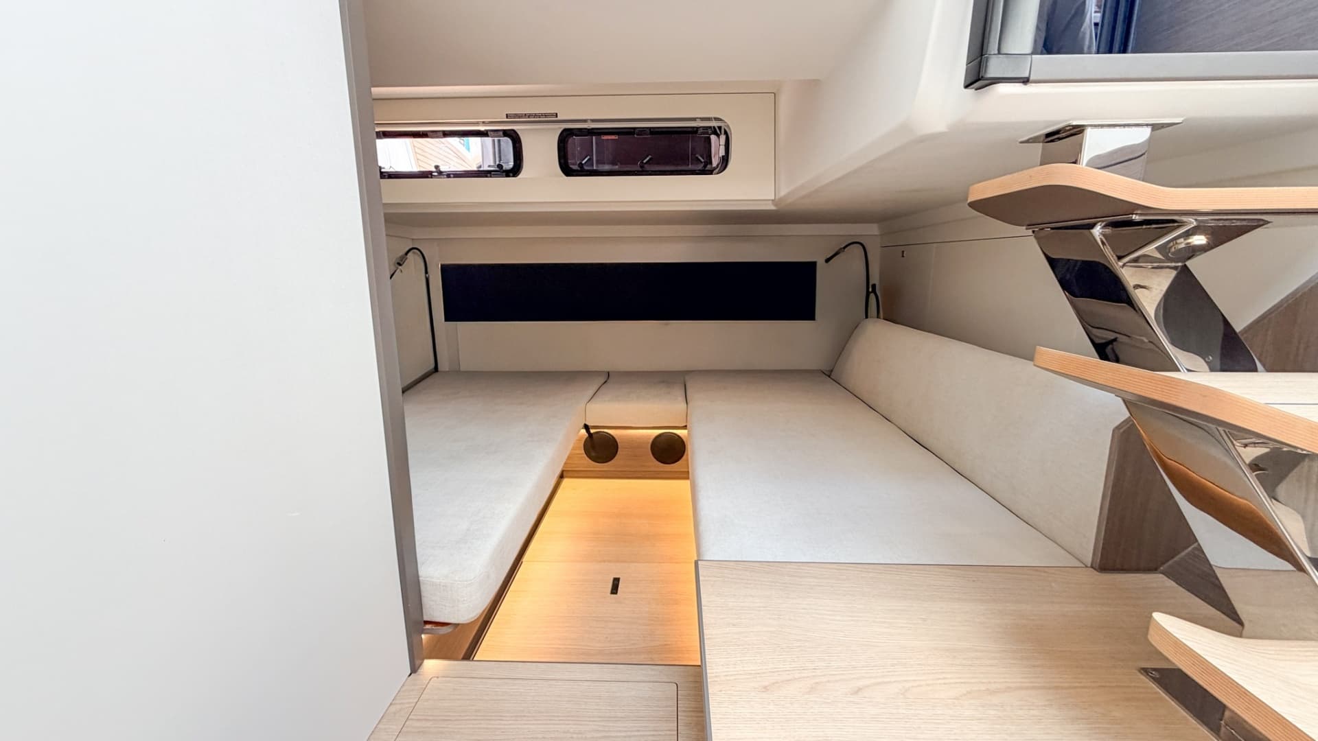 2027 Beneteau Gran Turismo 40