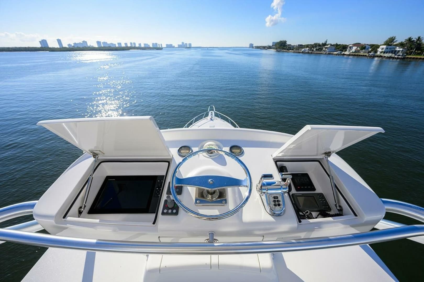 2010 Viking Enclosed Flybridge
