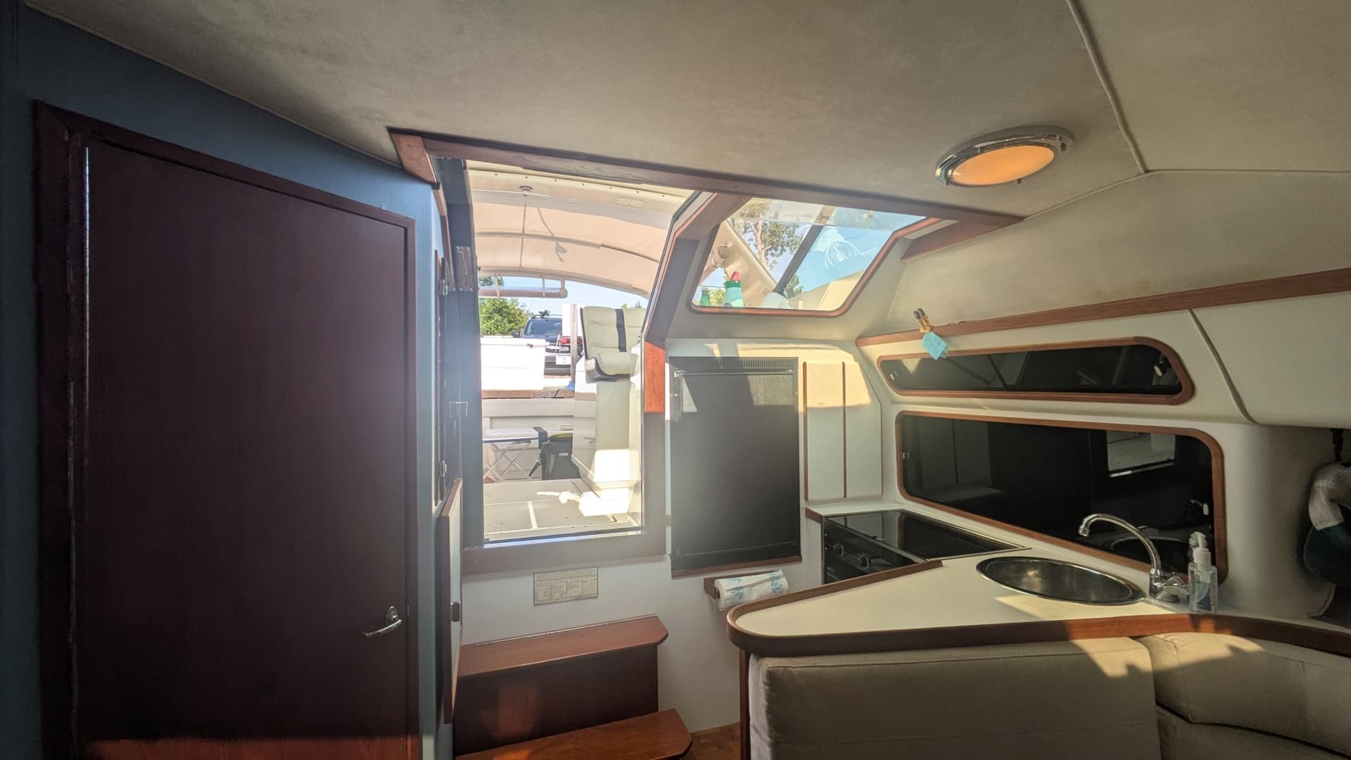 1988 Tiara Yachts 