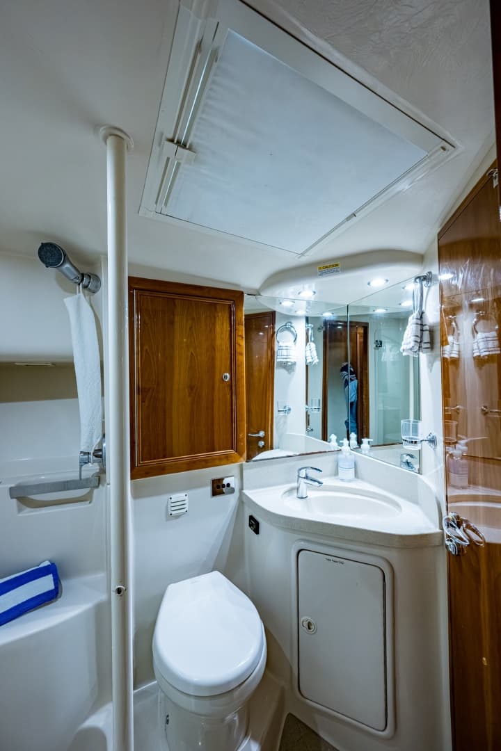2005 Riviera 51 Flybridge