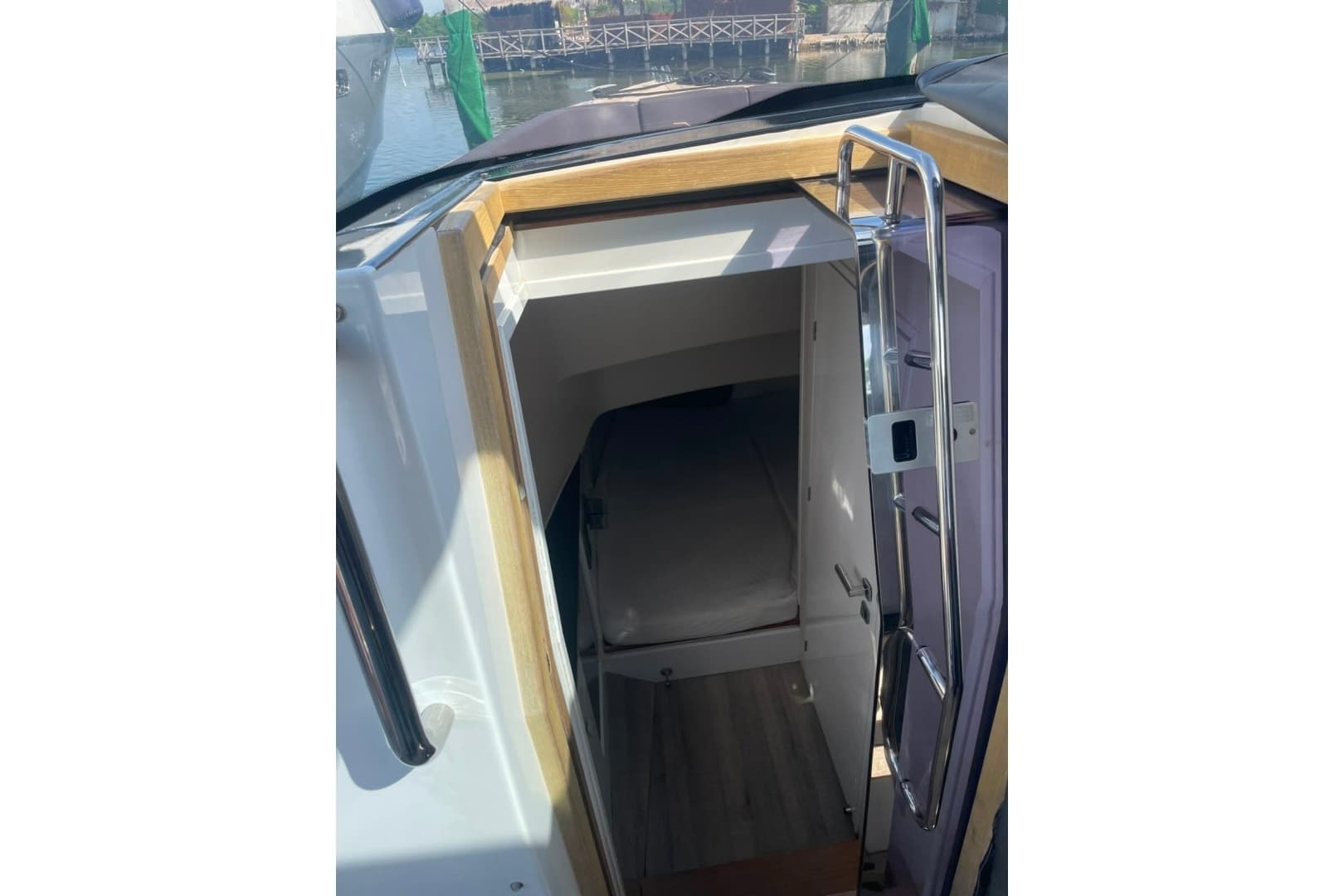 2021 Fjord 38 Open
