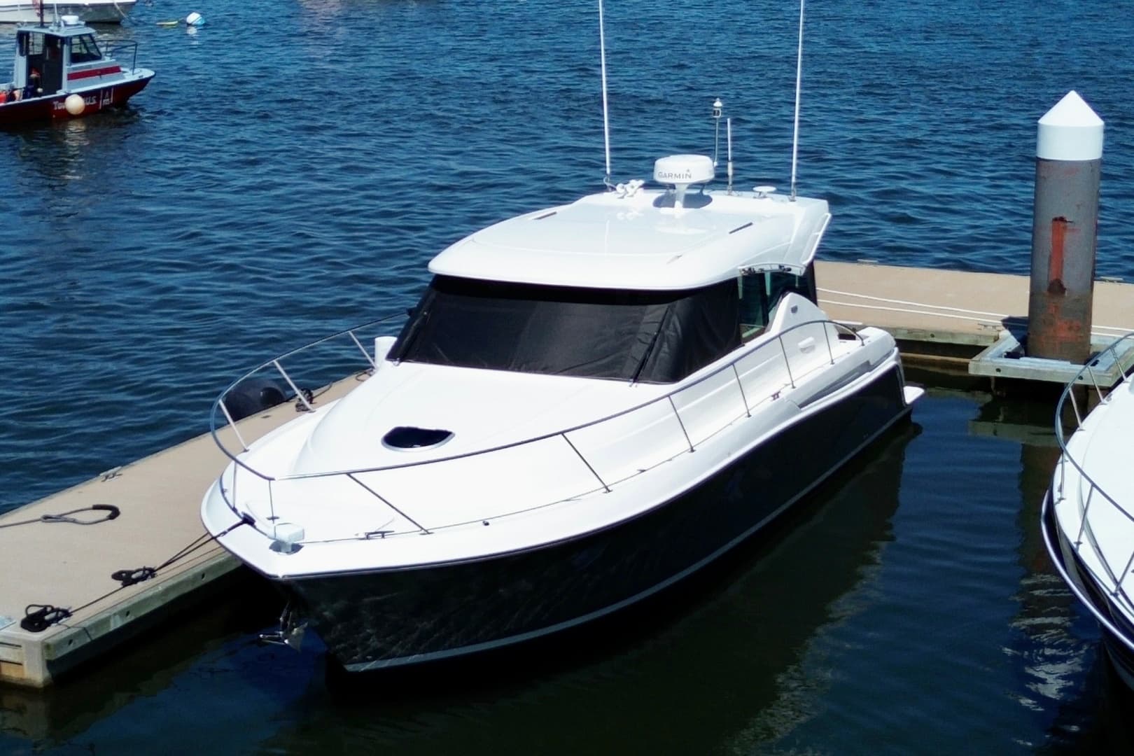 2020 Tiara Yachts C39 Coupe