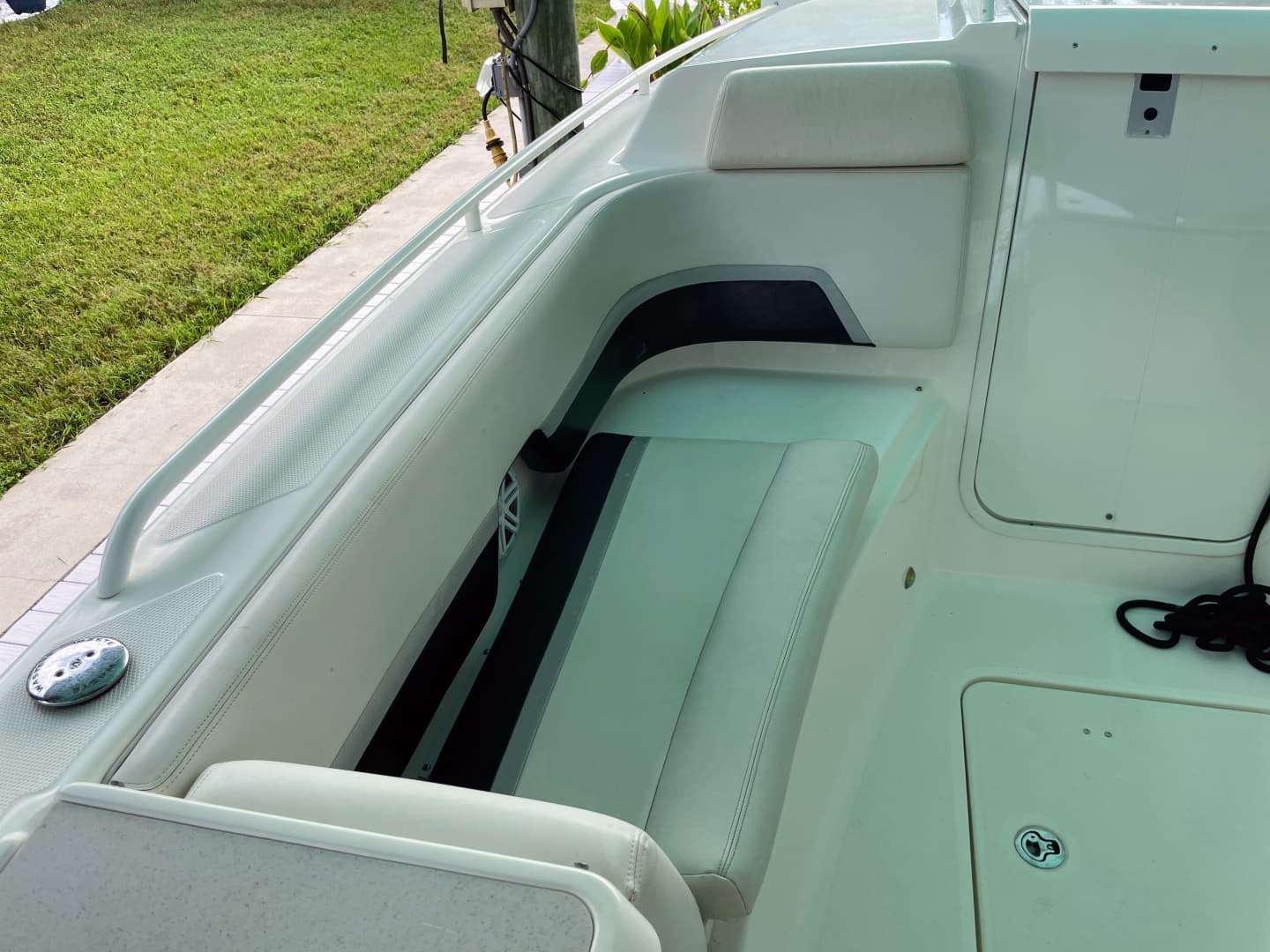 2013 Wellcraft 30 Scarab Sport