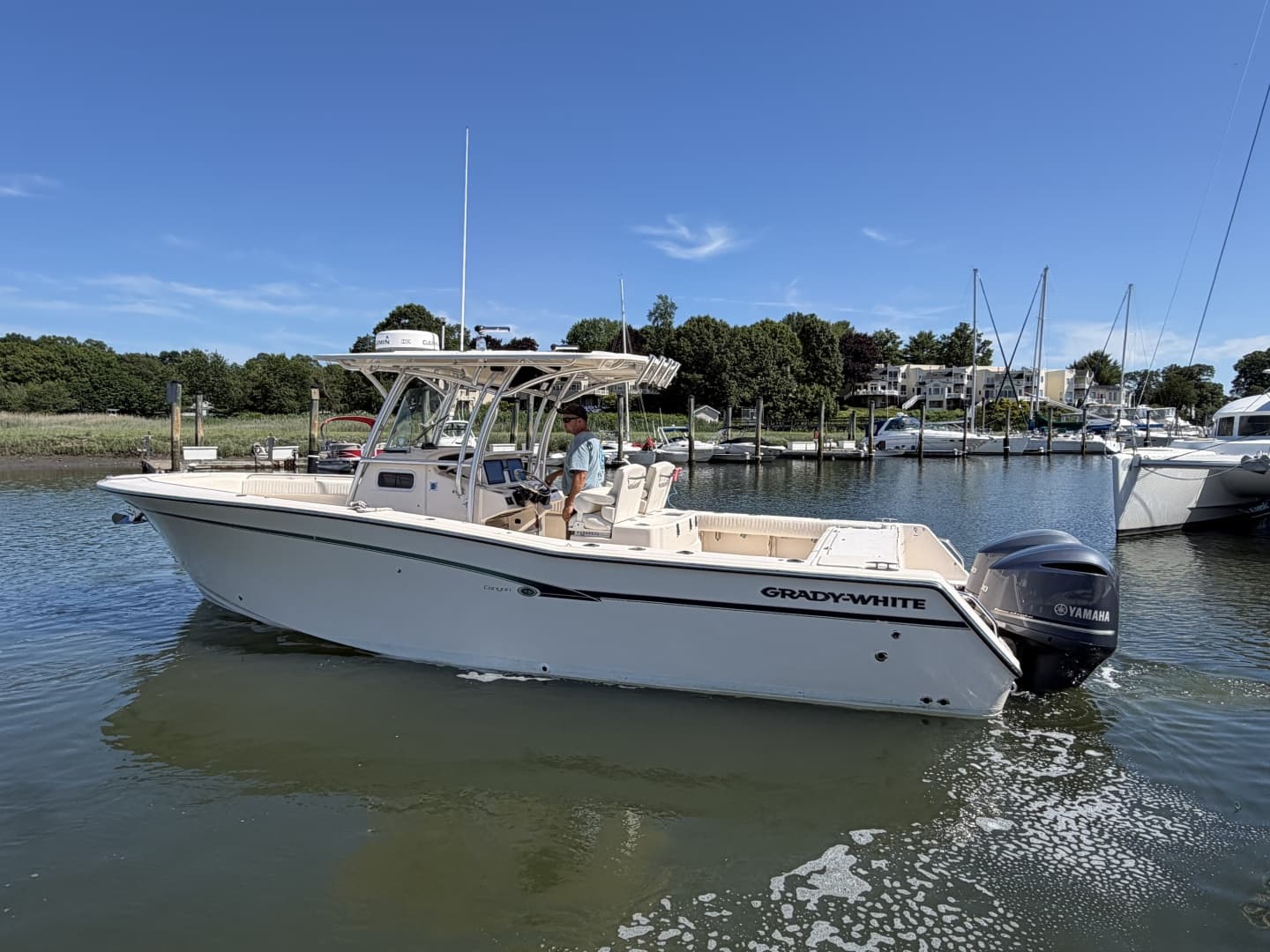 2011 Grady-White 306 Canyon