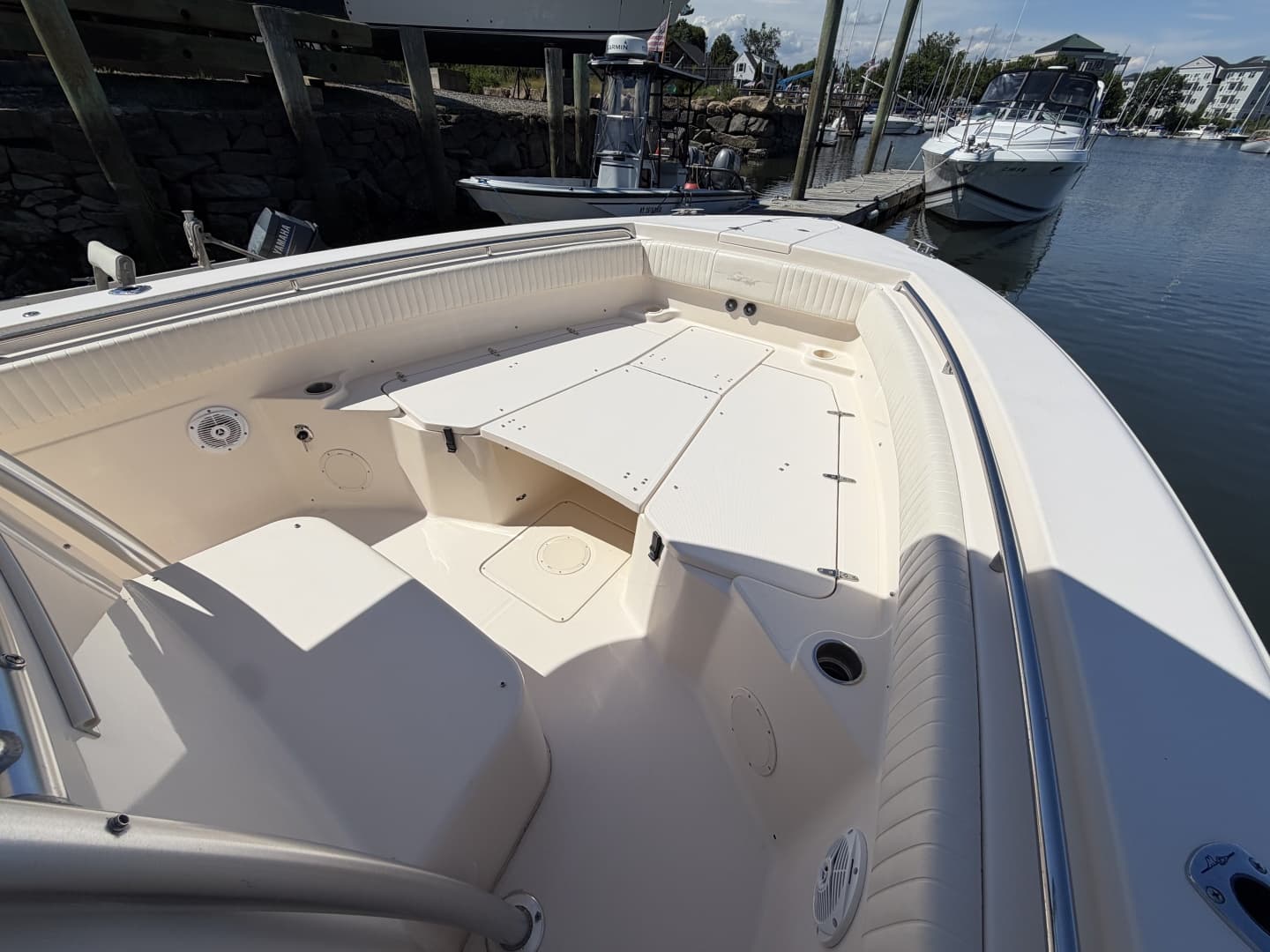 2011 Grady-White 306 Canyon