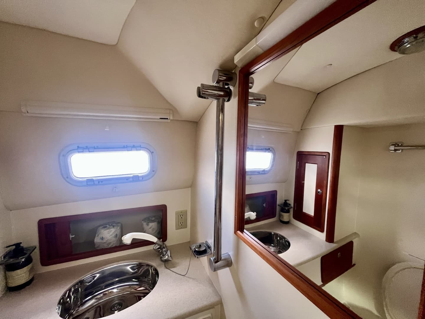2001 Little Harbor Whisper Jet 38 Prop
