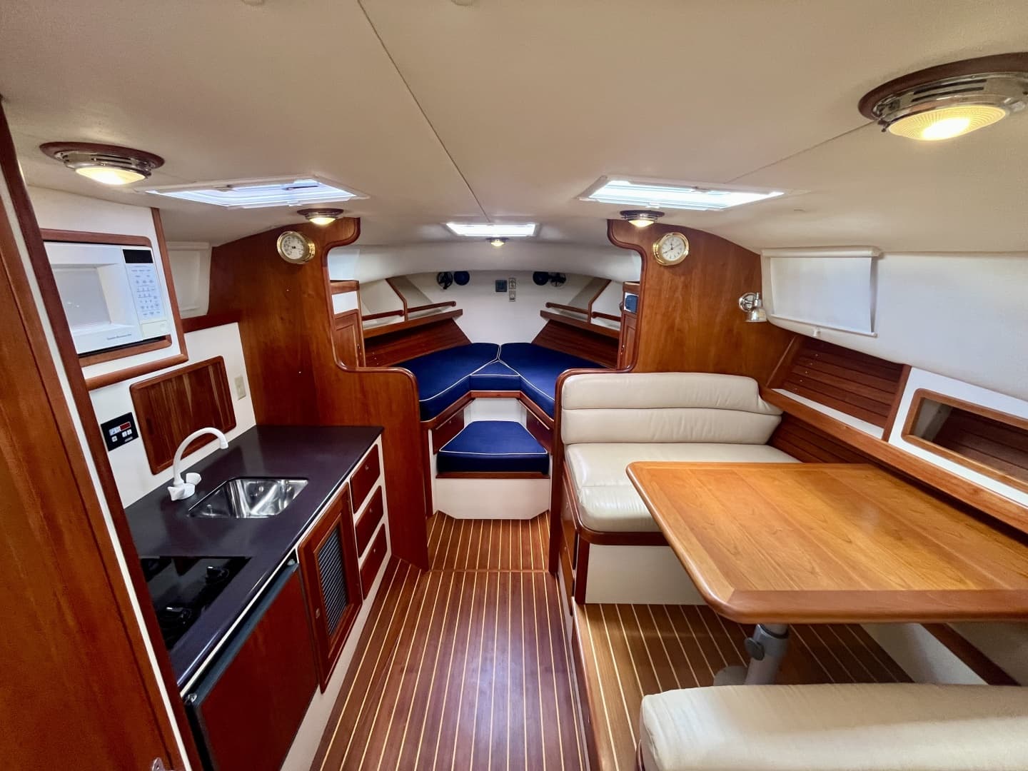 2001 Little Harbor Whisper Jet 38 Prop