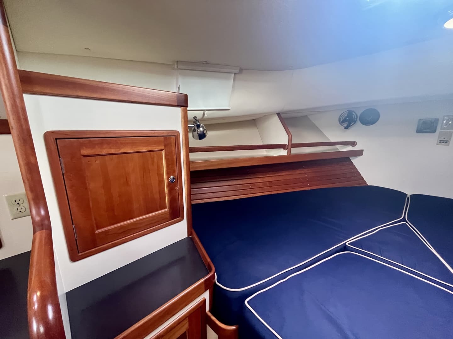 2001 Little Harbor Whisper Jet 38 Prop