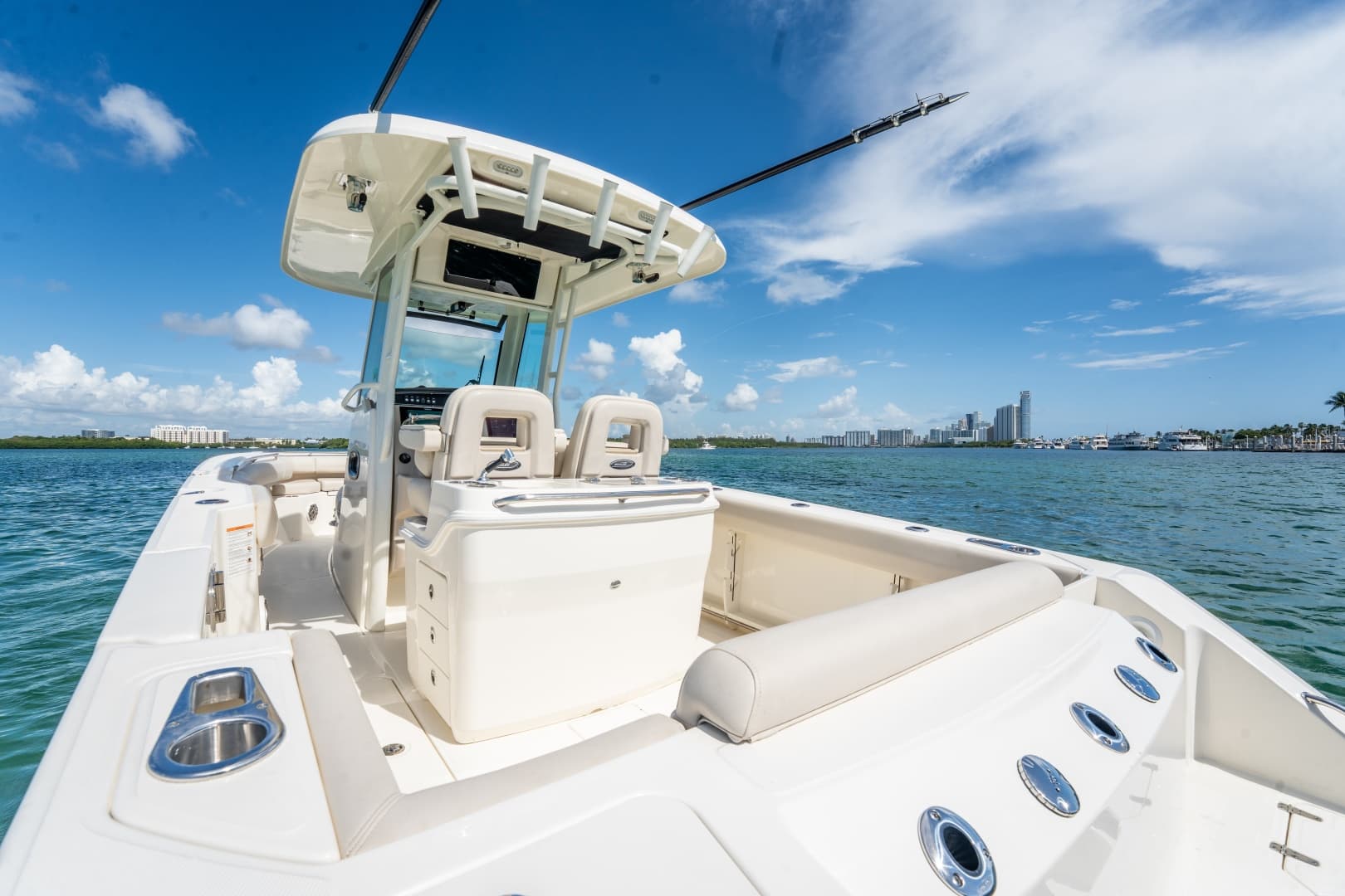 2024 Boston Whaler 280 Outrage