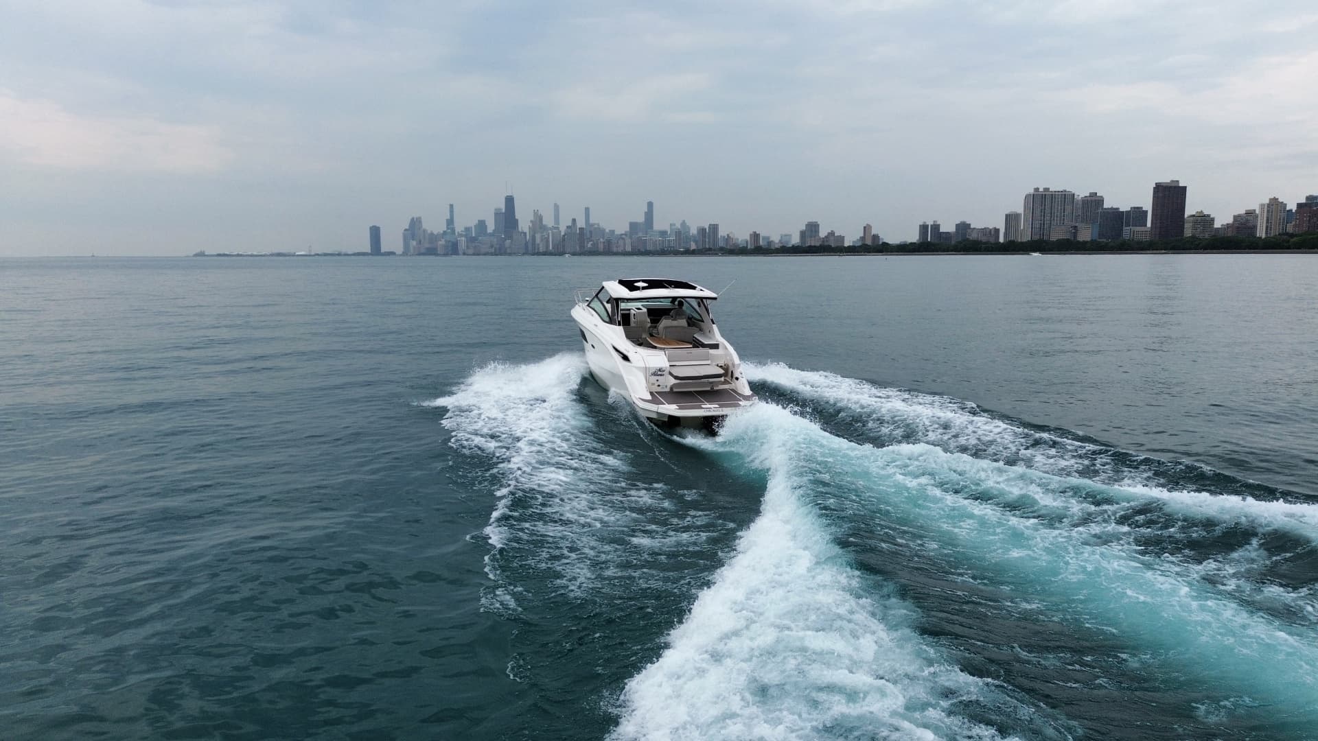2023 Sea Ray Sundancer 320