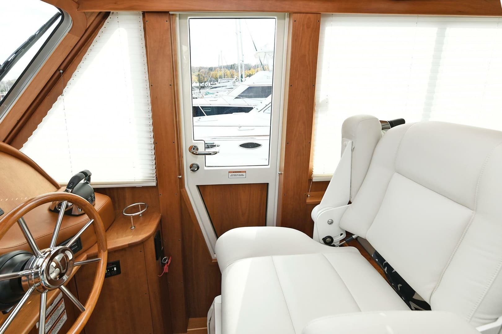 2021 Sabre 48 Salon Express