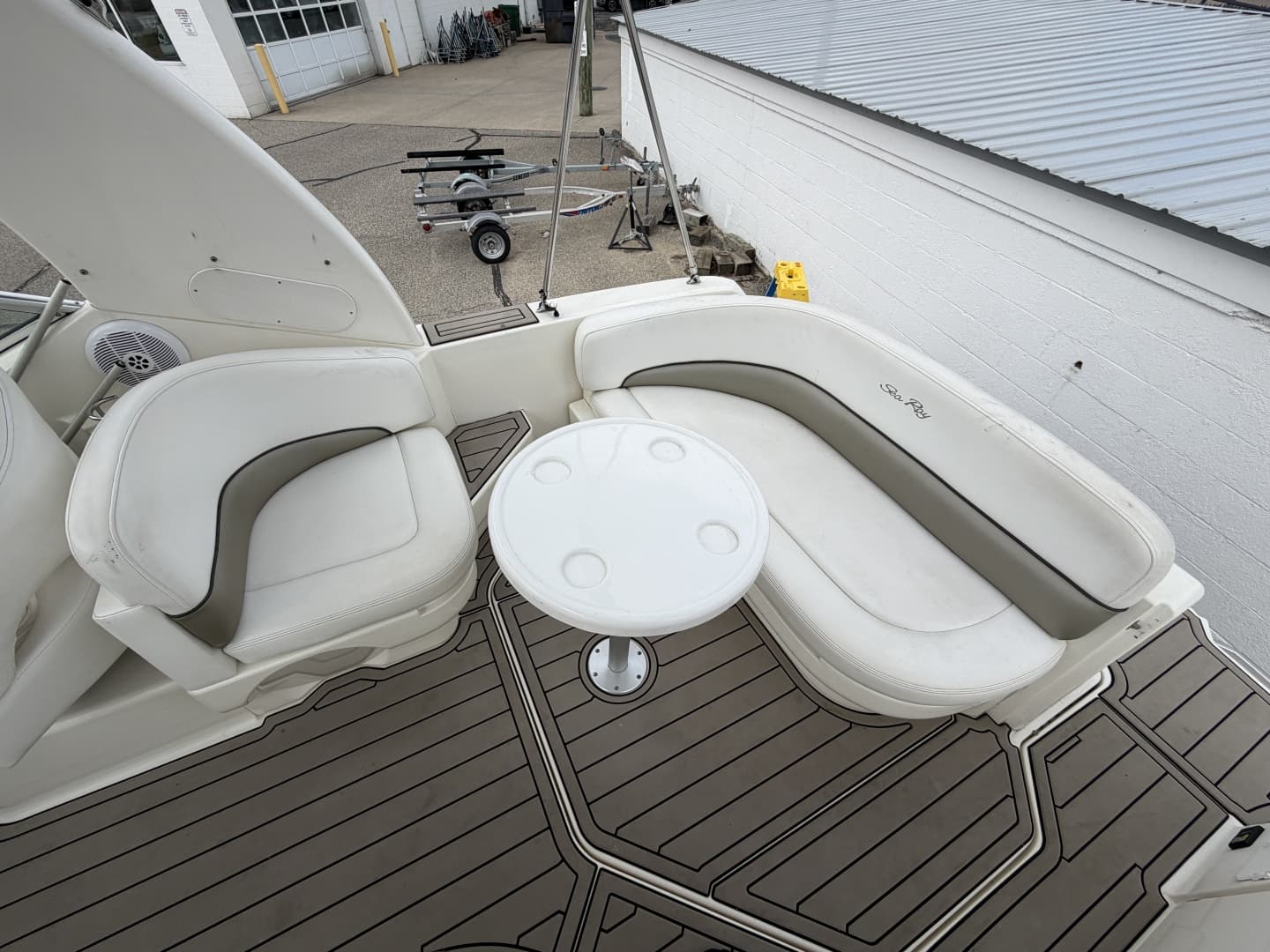 2006 Sea Ray Sundancer 260