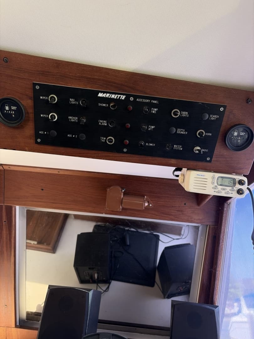 1985 Marinette 39 DC