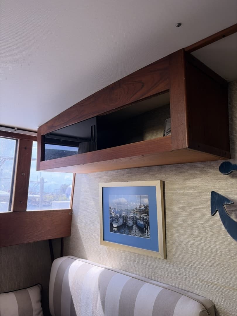 1985 Marinette 39 DC