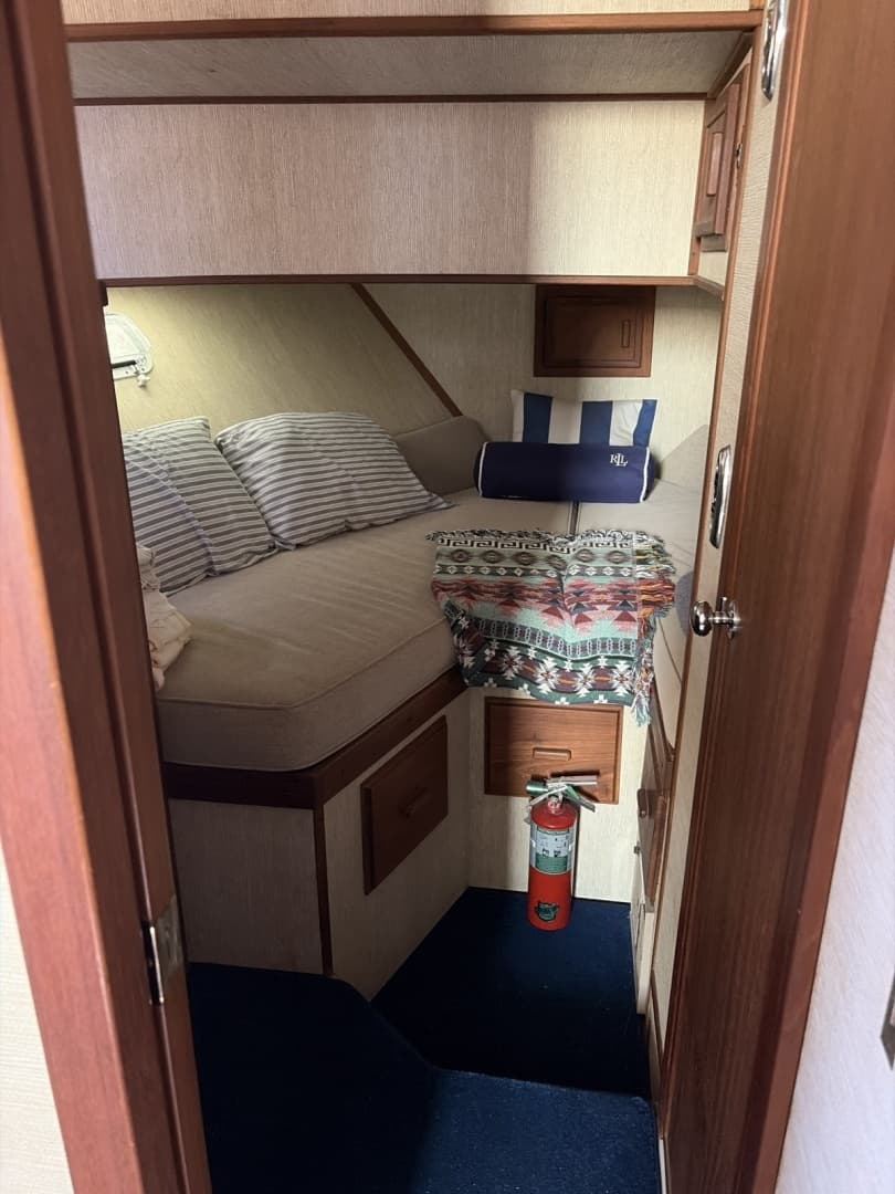 1985 Marinette 39 DC