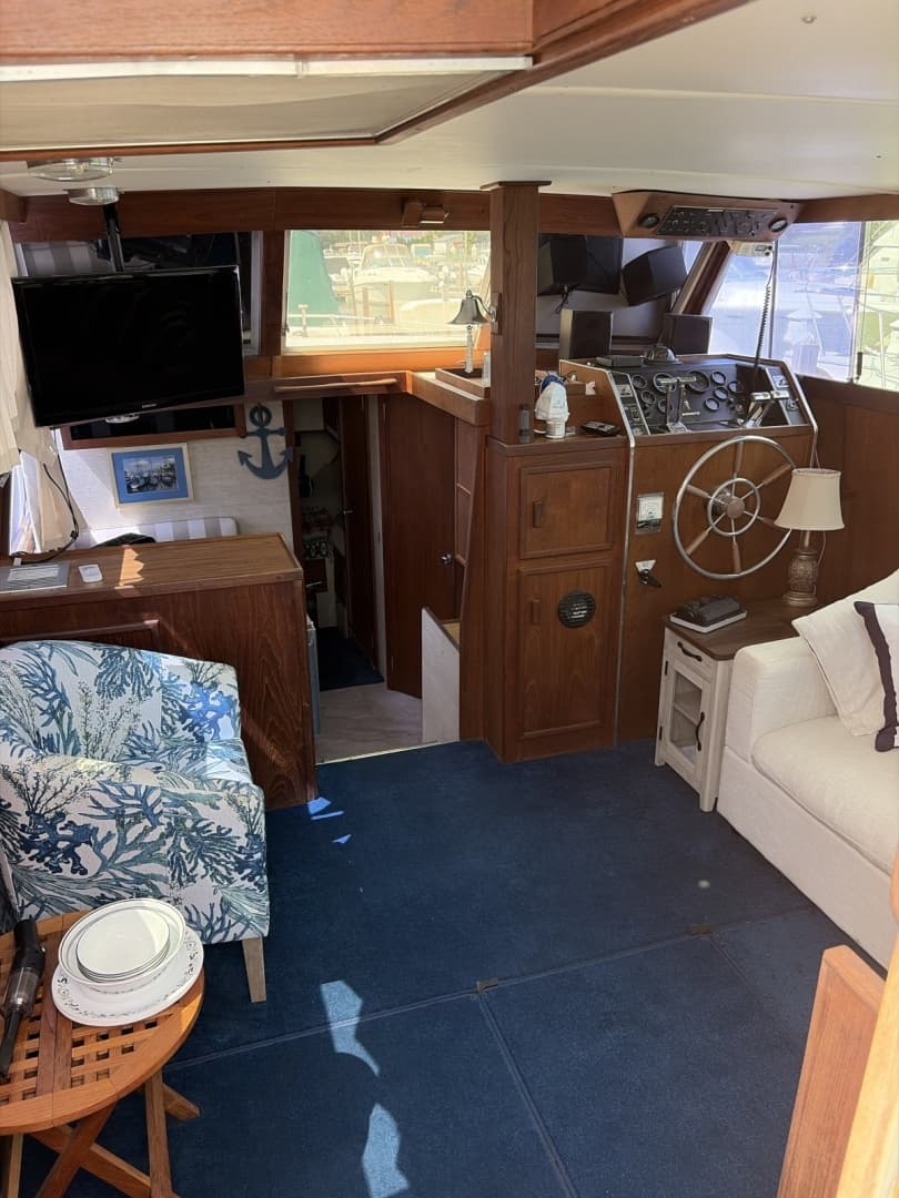 1985 Marinette 39 DC