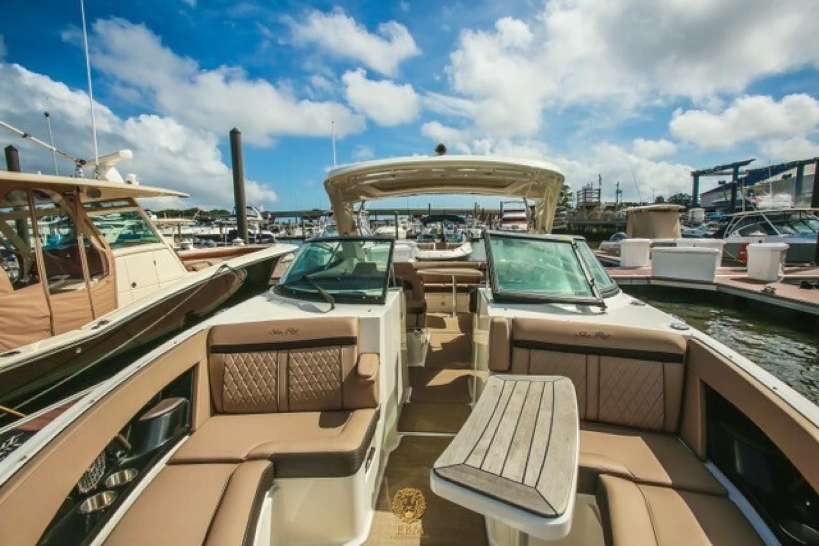2018 Sea Ray SLX 350