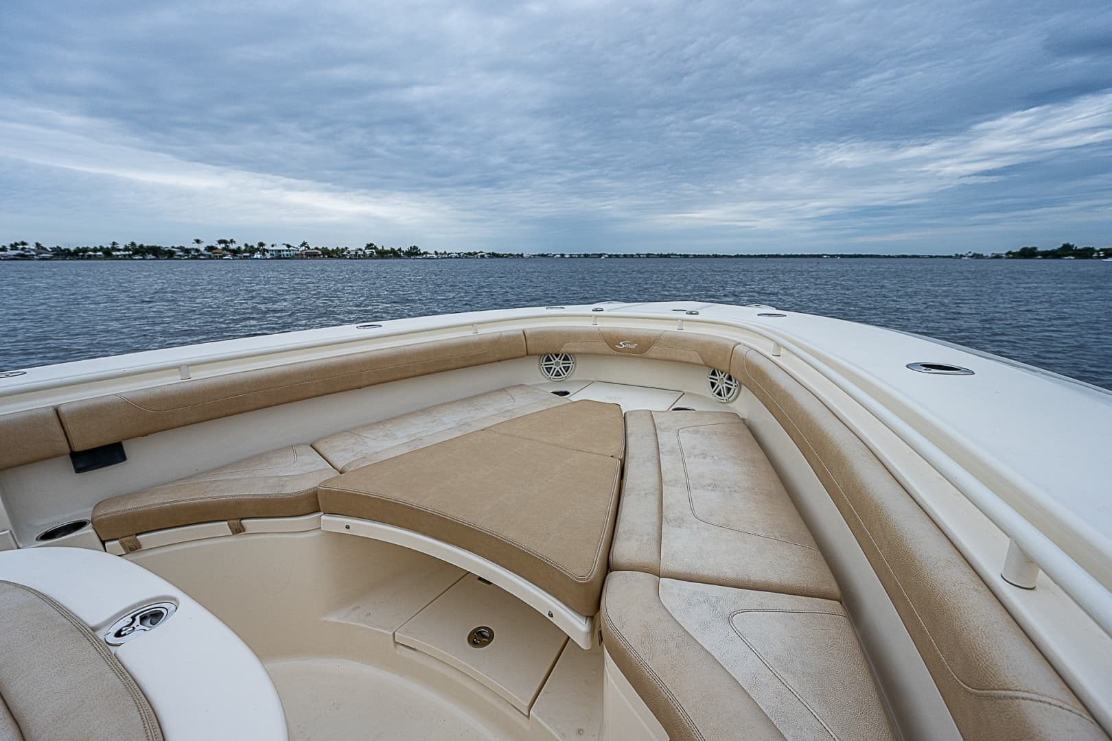 2018 Scout 355 LXF