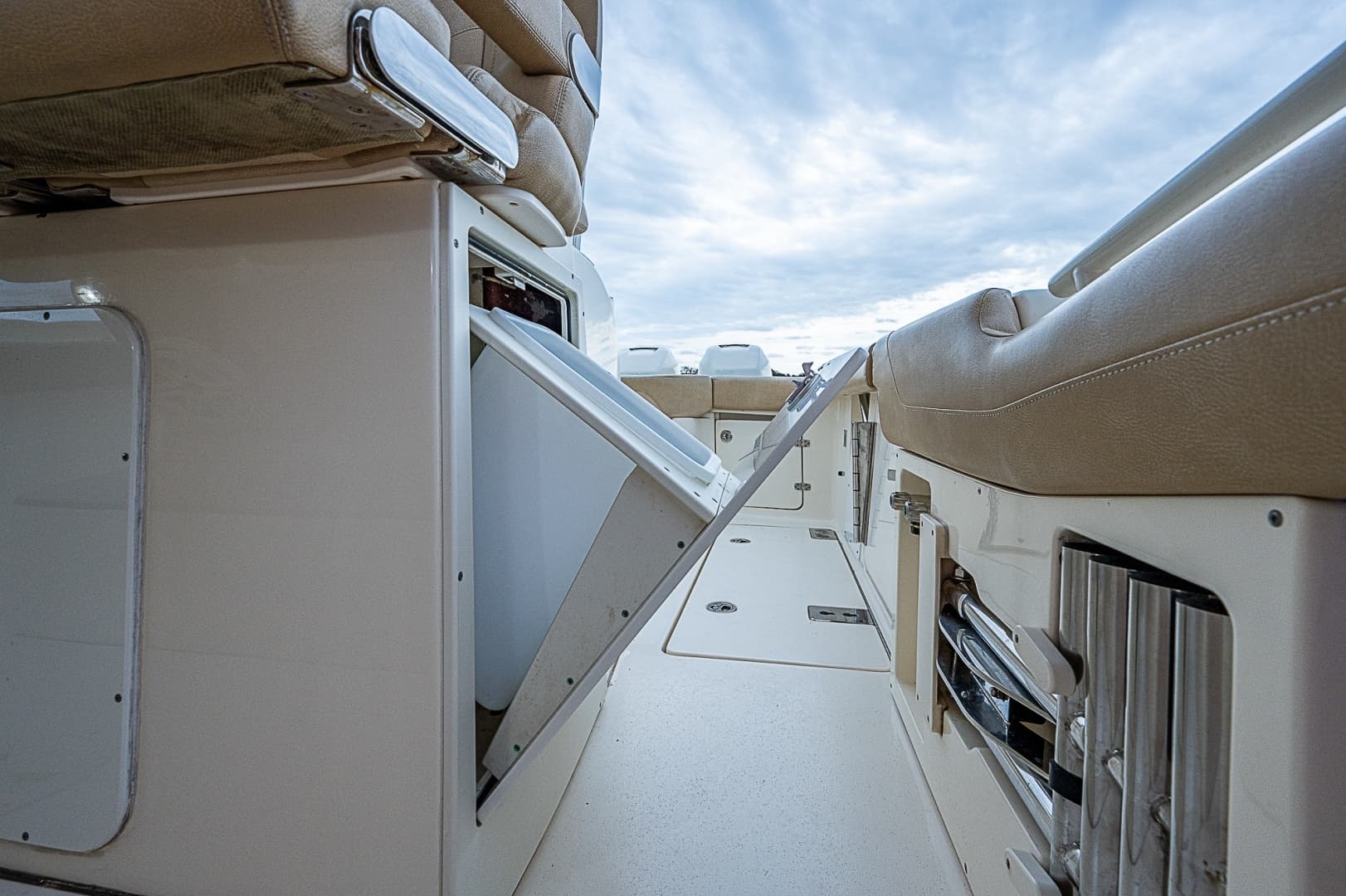 2018 Scout 355 LXF