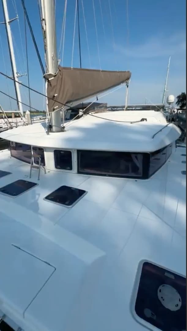2014 Lagoon 421