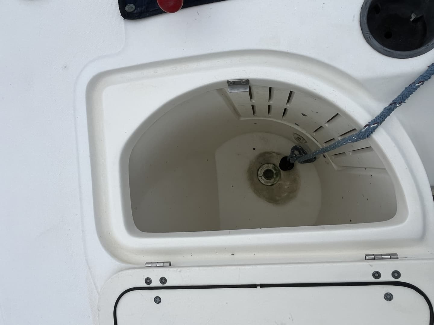 2001 Boston Whaler Conquest 28