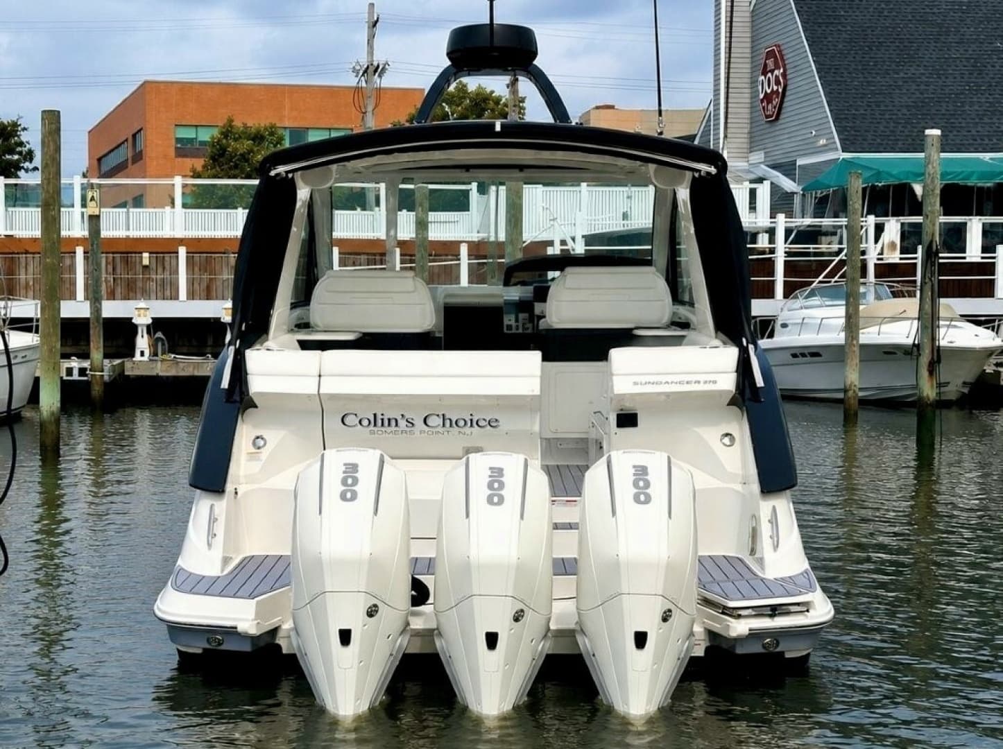 2022 Sea Ray 37 Sundancer 370 OB