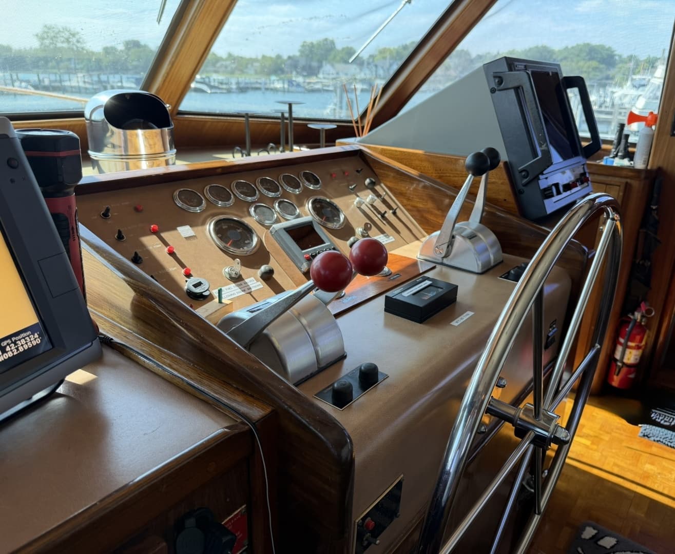 1986 Hatteras CPMY