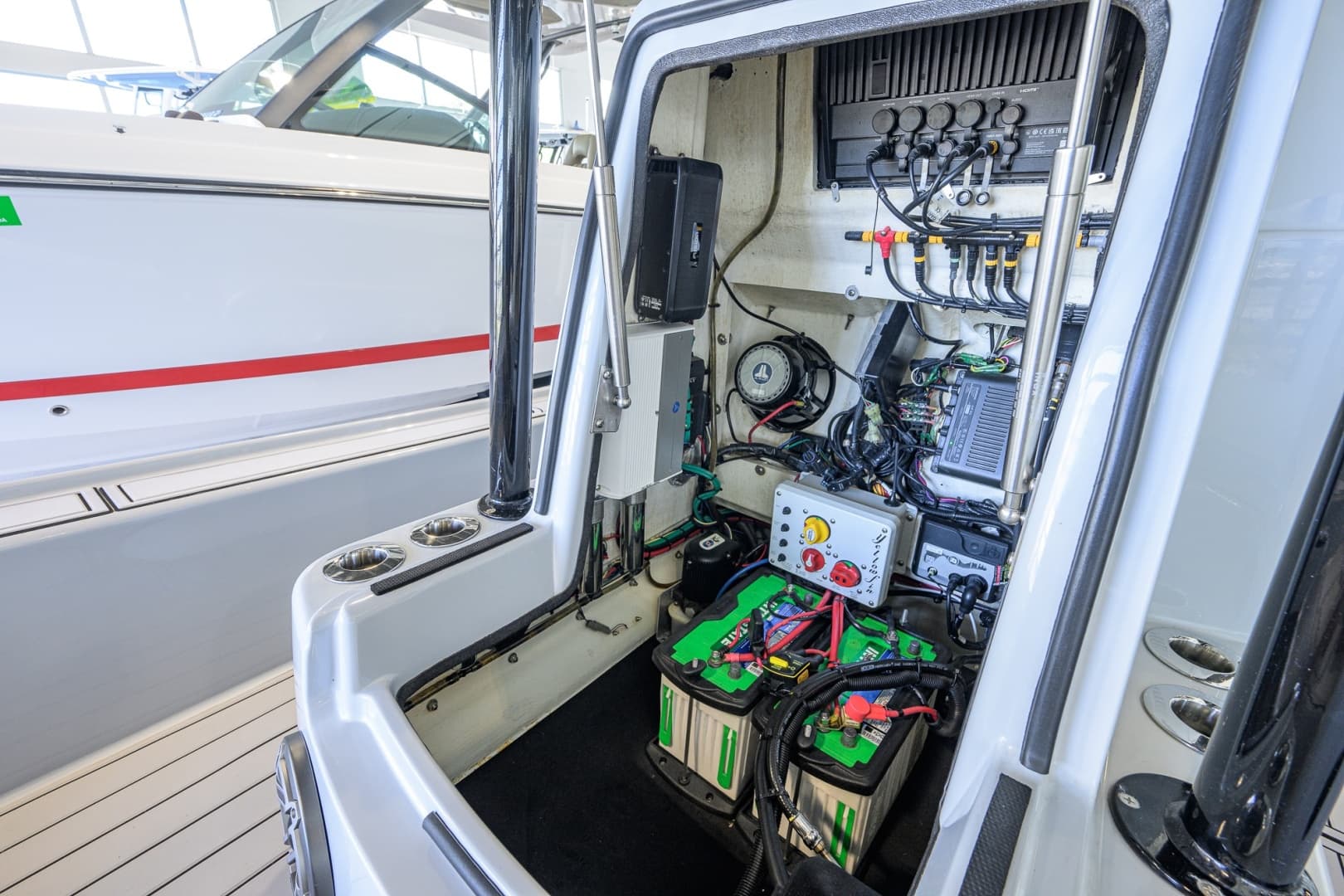 2017 Yellowfin 24 Bay CE