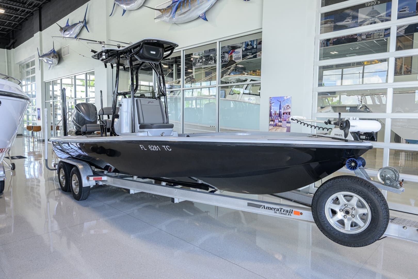 2017 Yellowfin 24 Bay CE