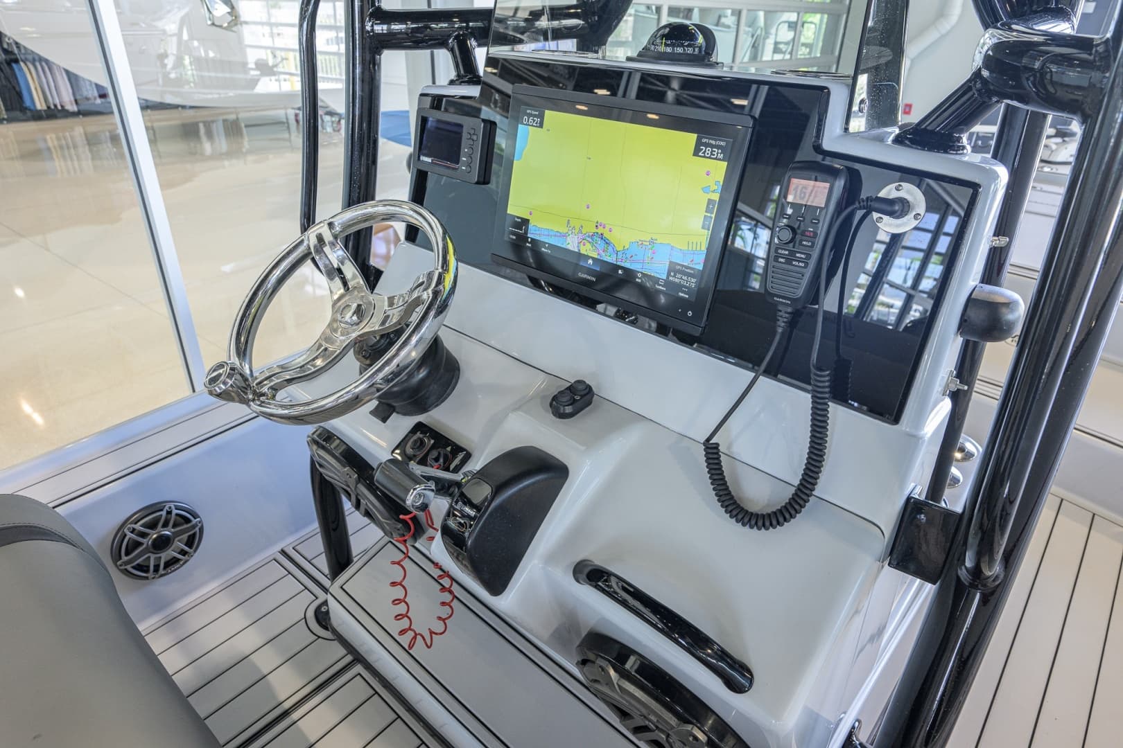 2017 Yellowfin 24 Bay CE