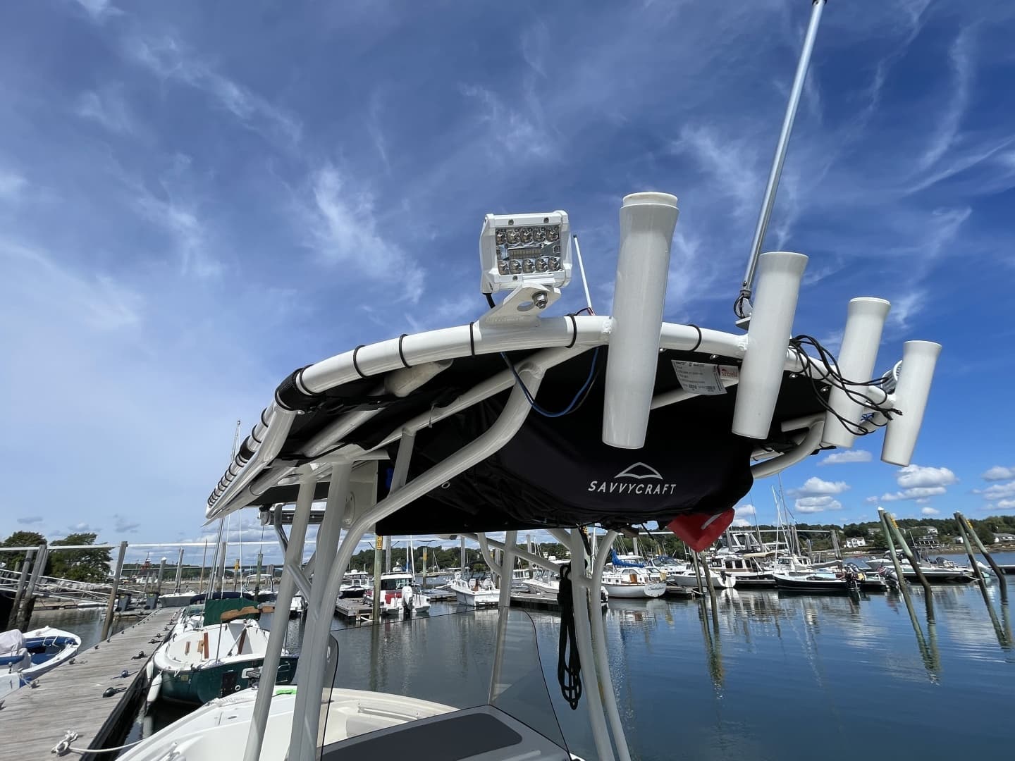 2023 Mako 214 CC