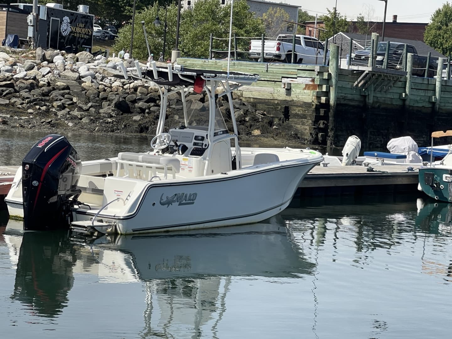 2023 Mako 214 CC