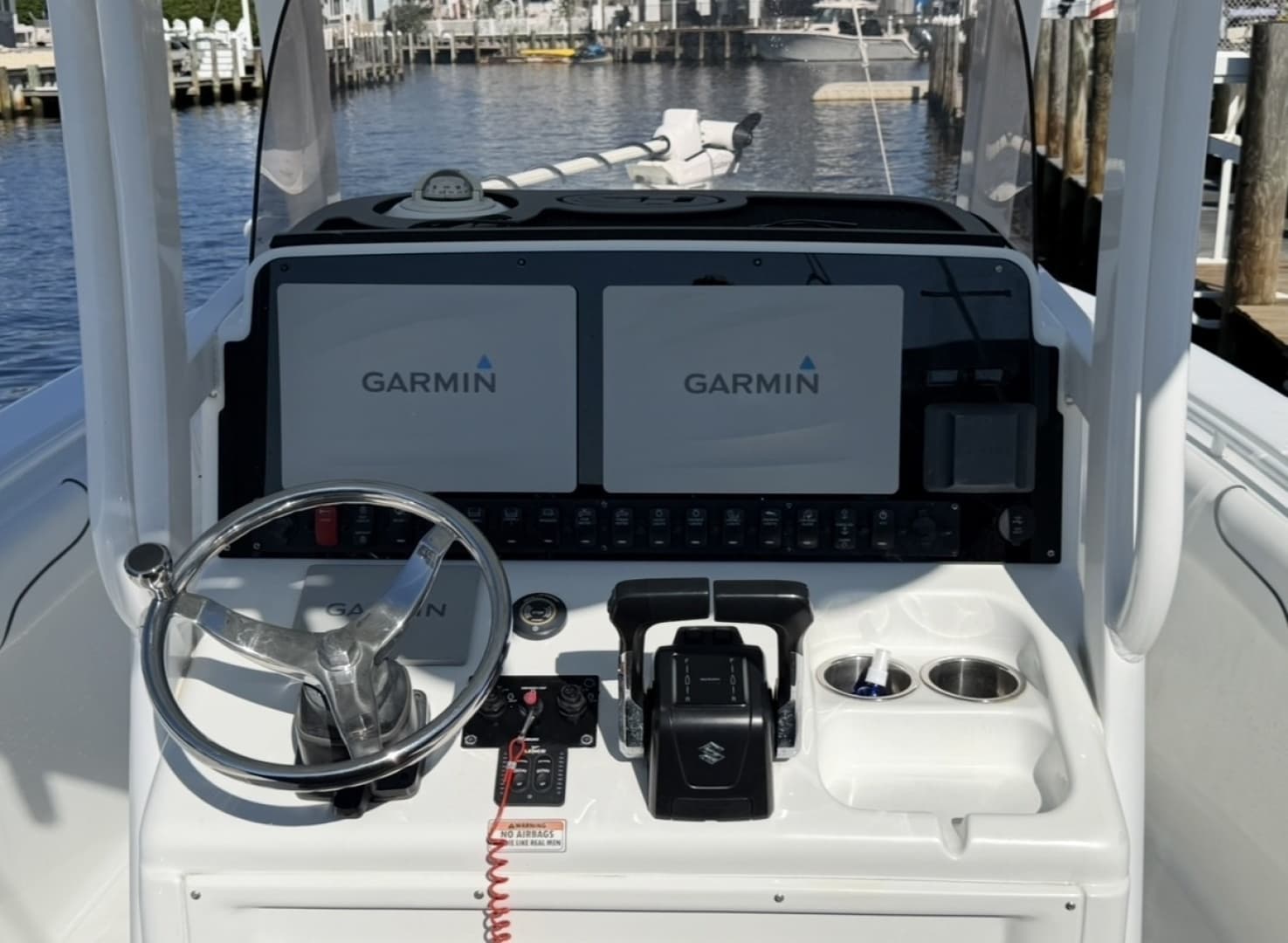 2016 Sea Hunt Gamefish 27FS