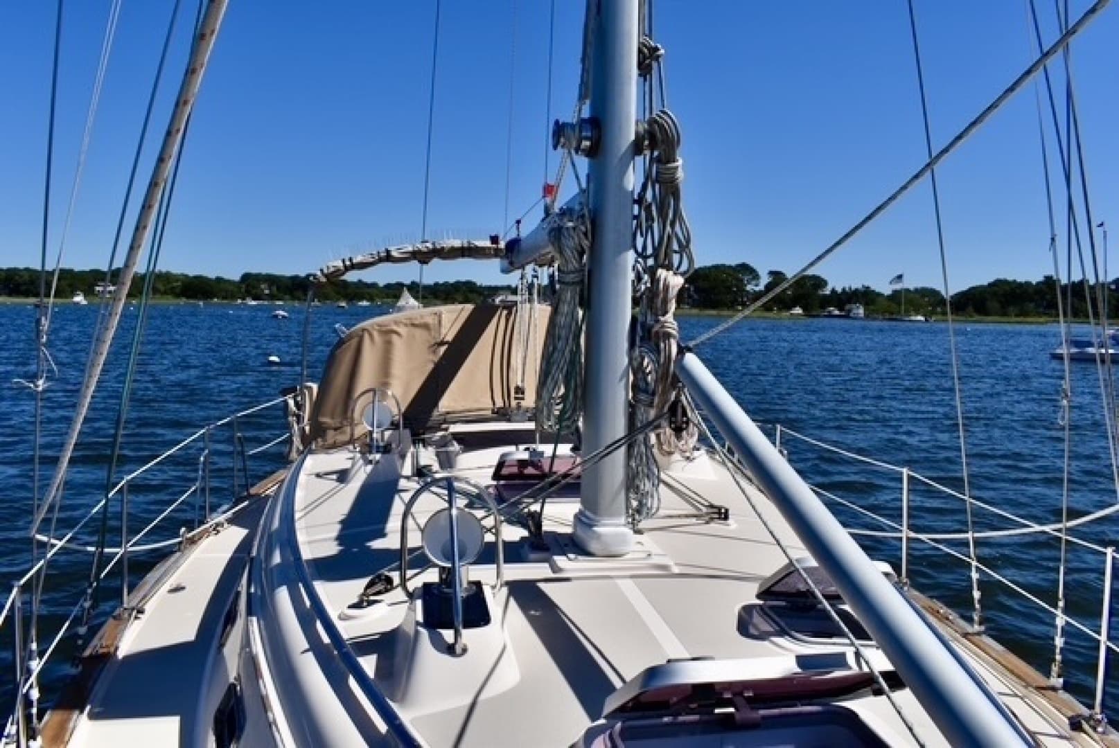 2004 Island Packet 370
