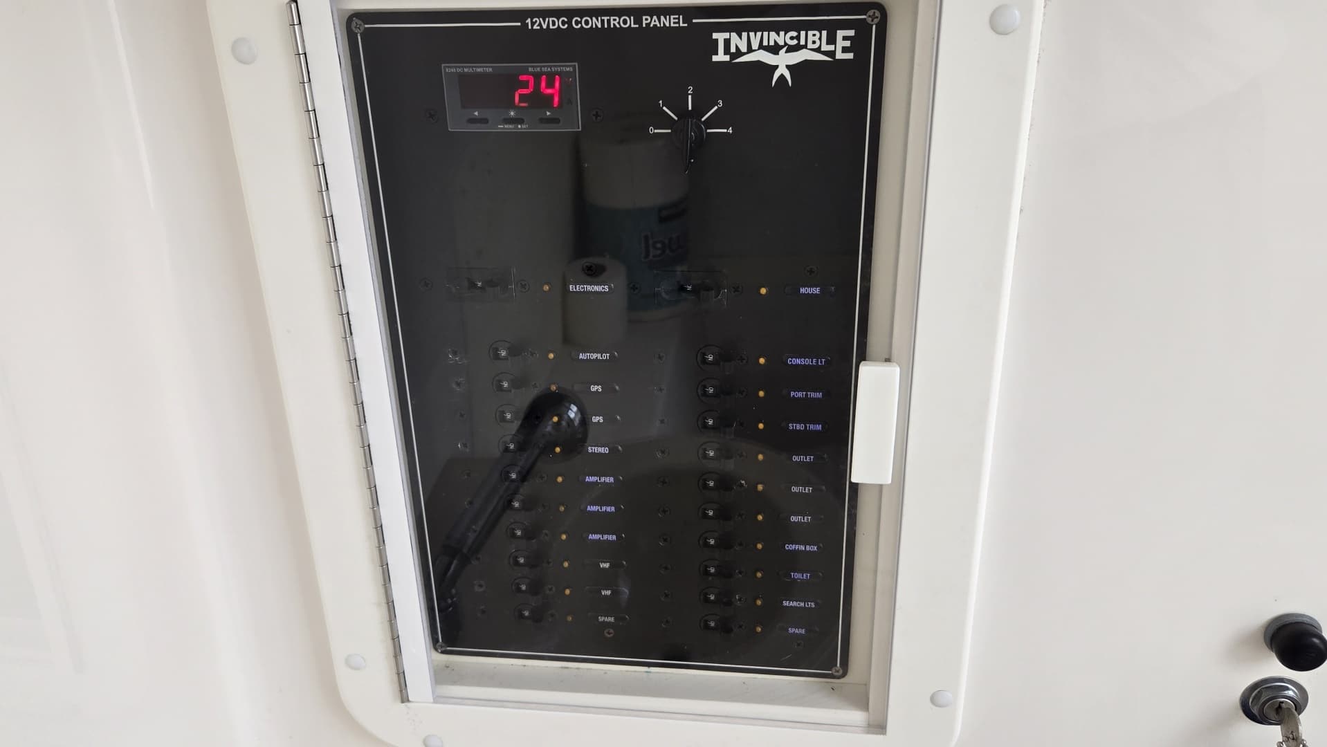 2018 Invincible 39 Open