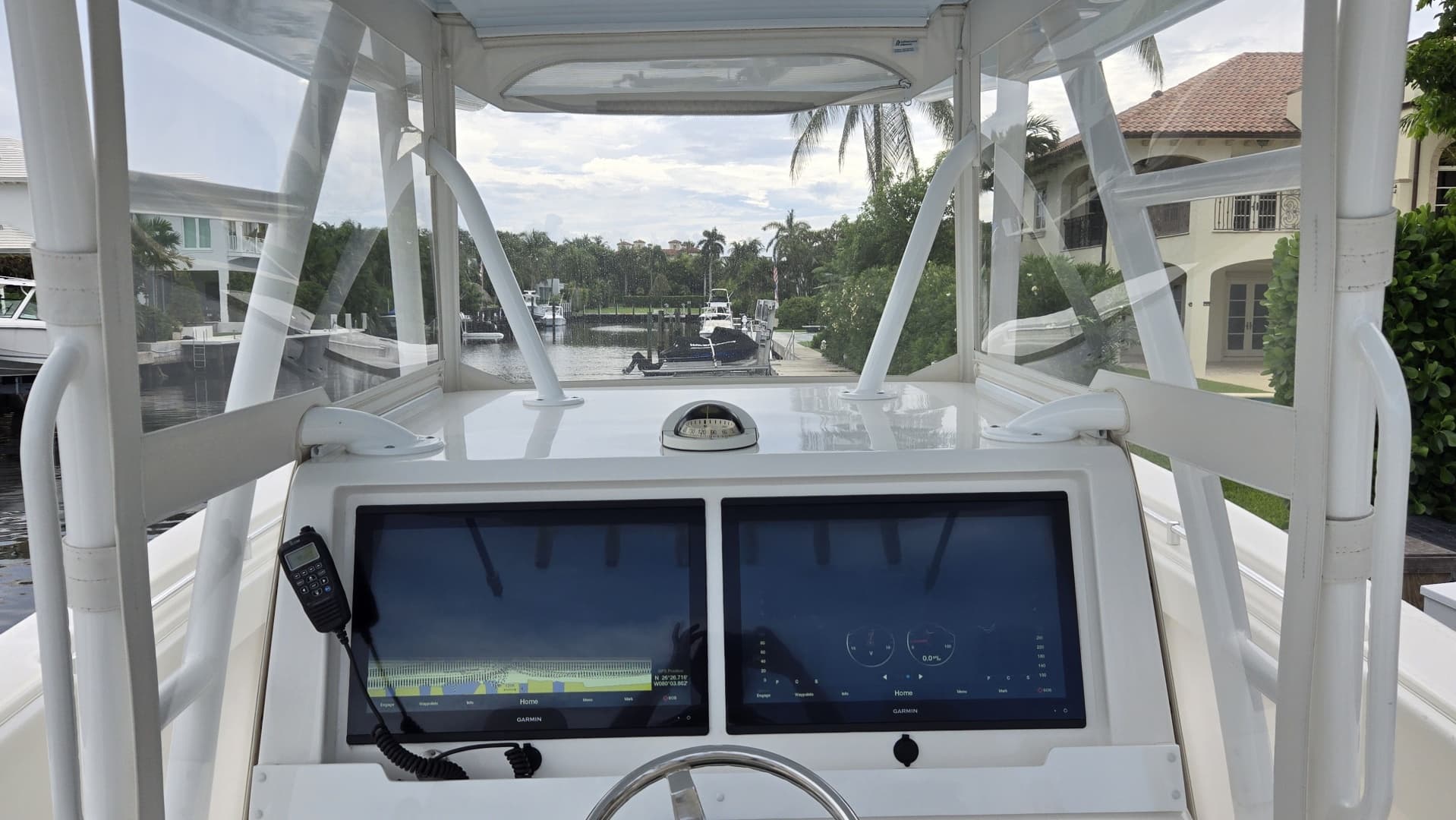 2018 Invincible 39 Open
