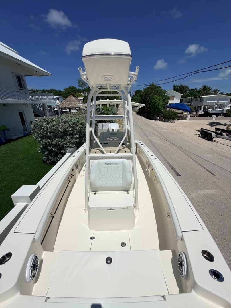 2024 Pathfinder 2400 Open